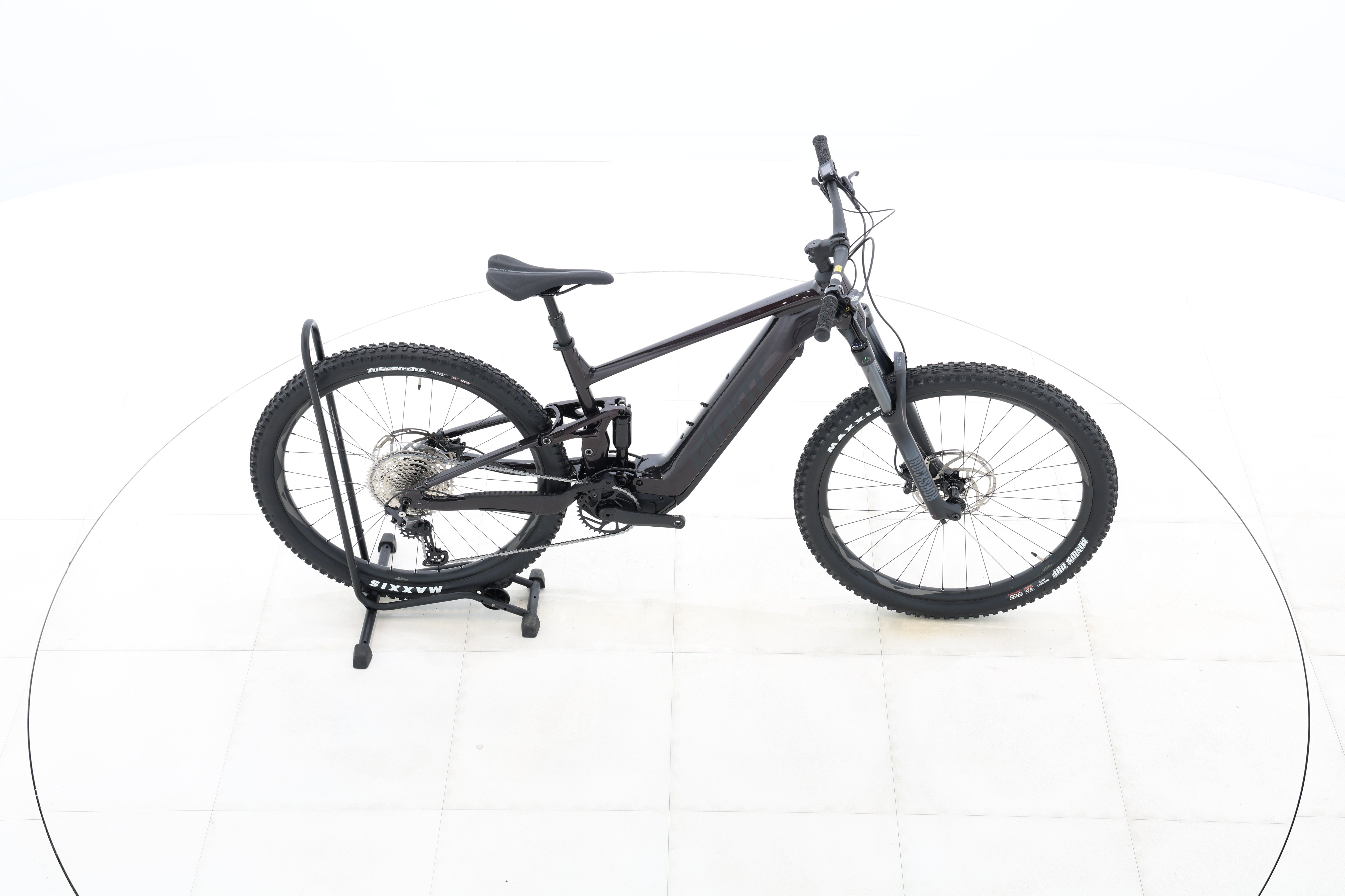 4301a2f8-4e6f-48ed-a6bc-fba8e890376c