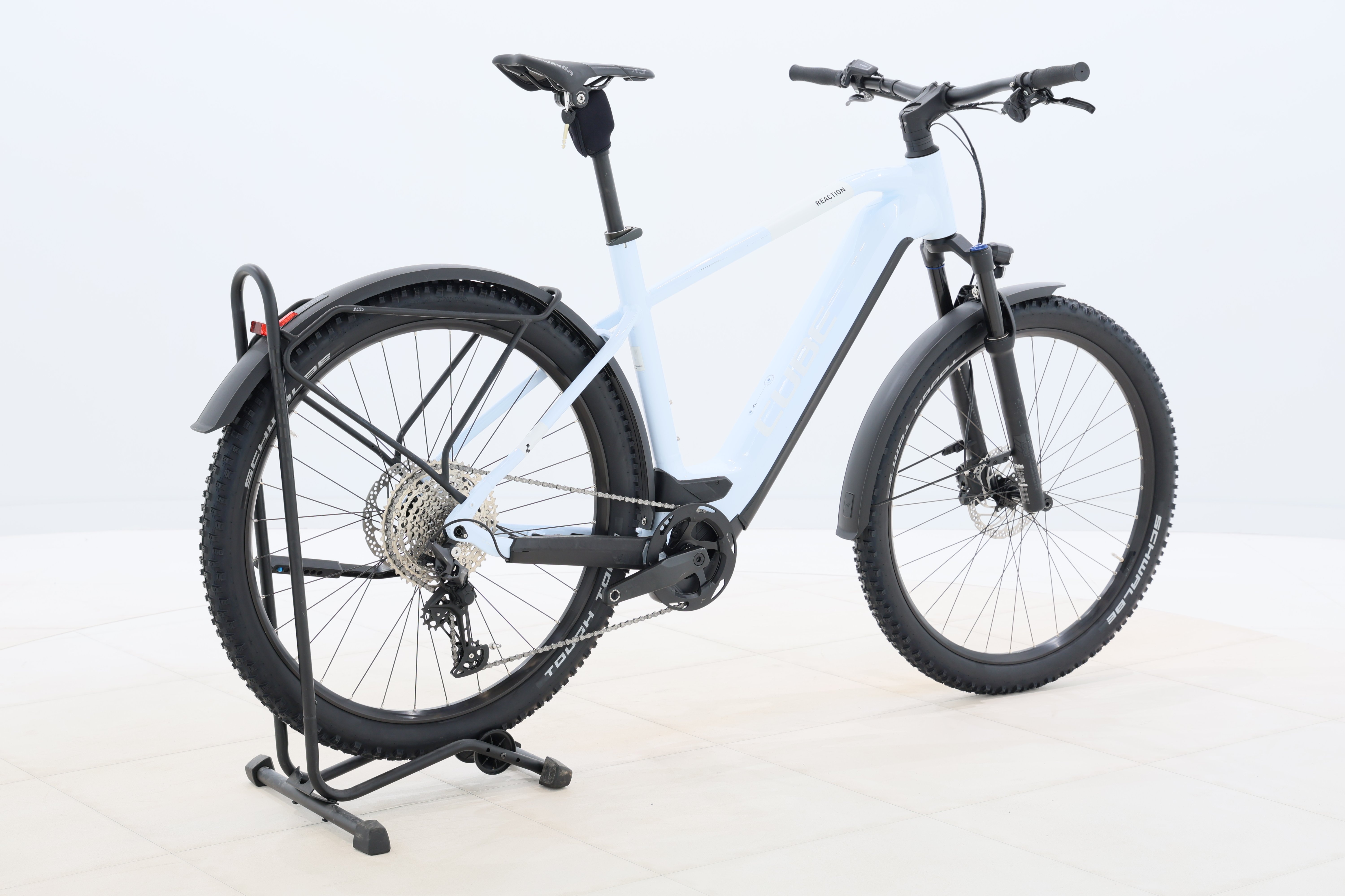 c751856b-5c8c-4518-bbcb-ebbb2000d9bf