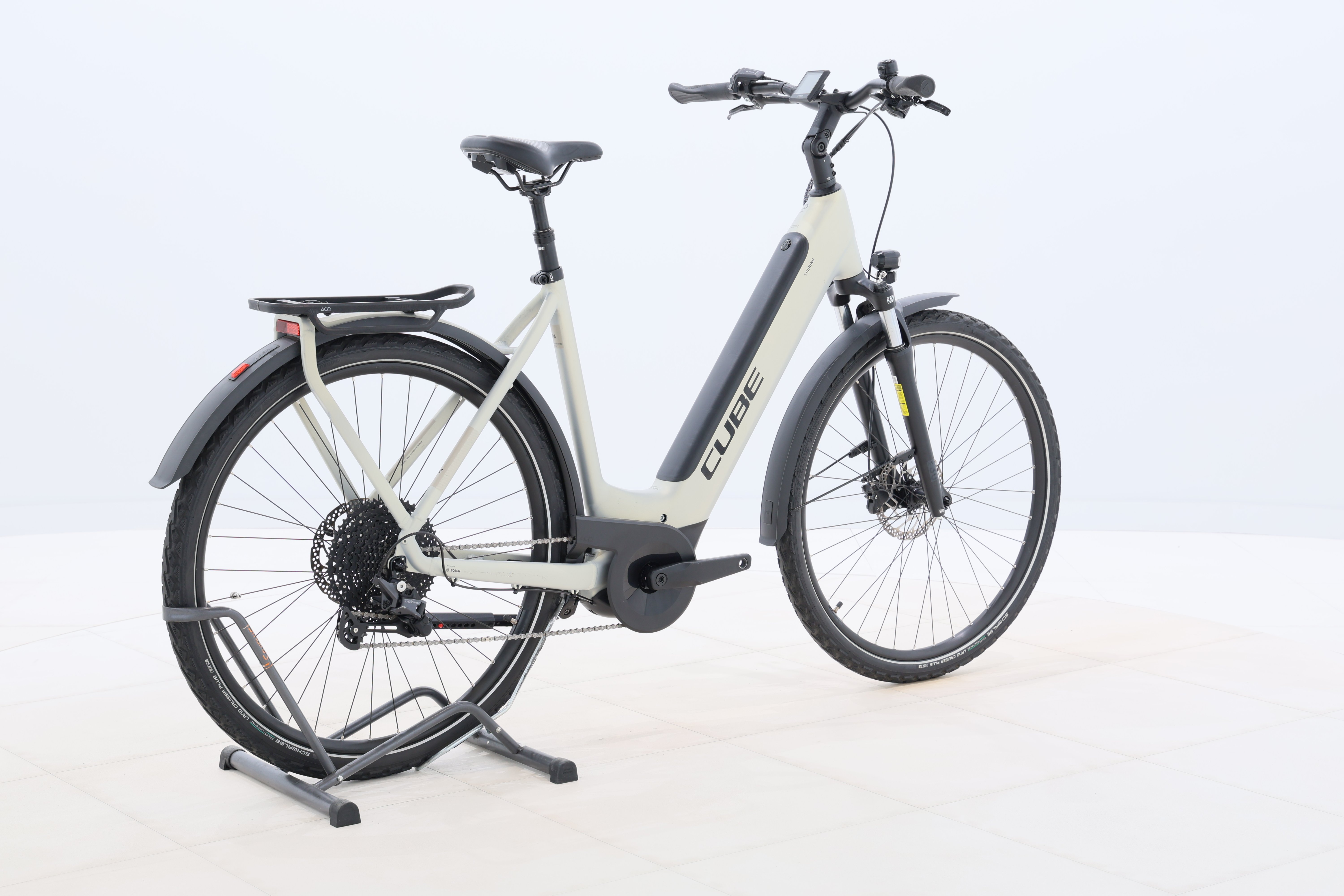 b8ceb903-0430-4a3d-b4c6-292280851705