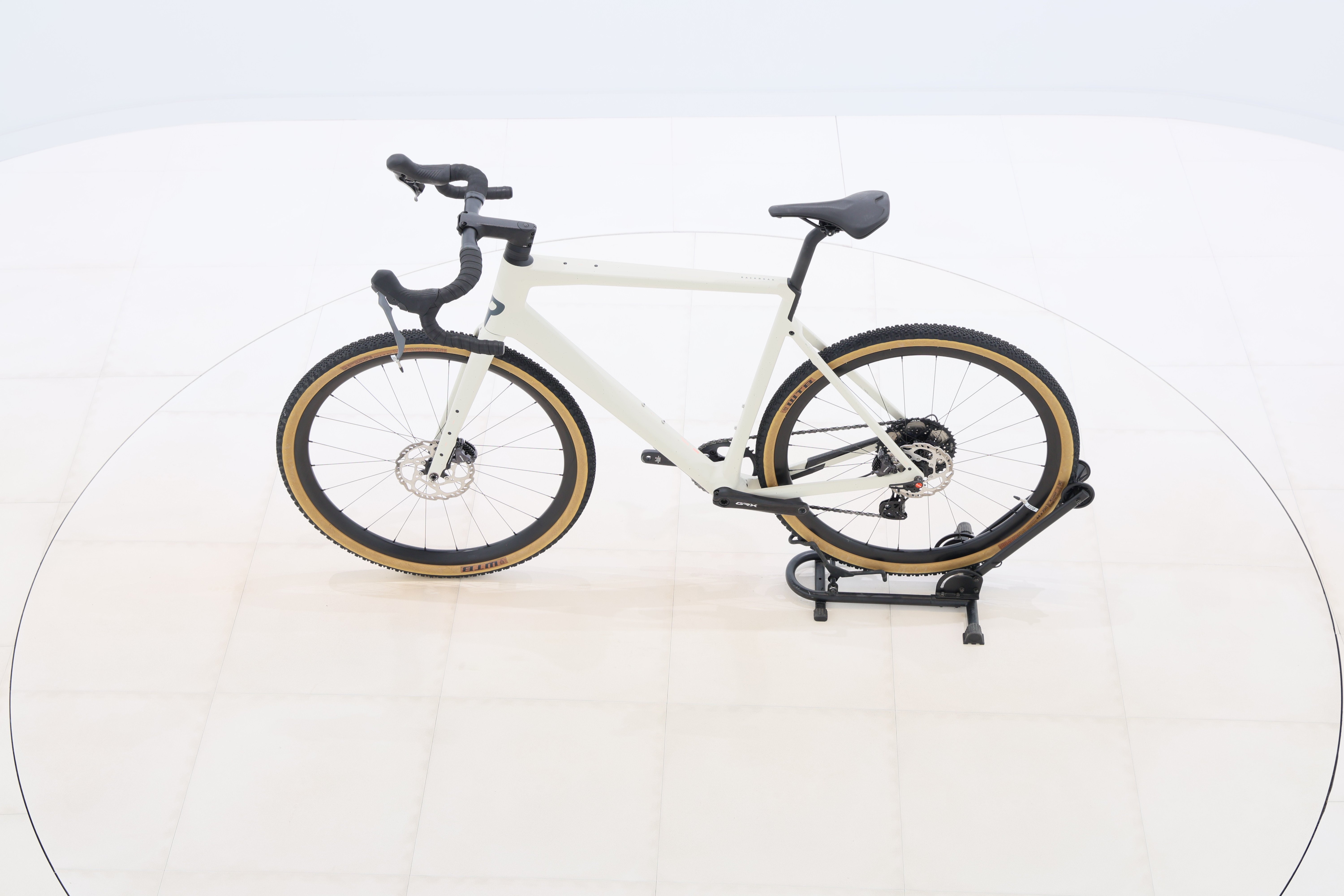 0daec0d3-cb6d-4fd7-939e-fa78e4911308