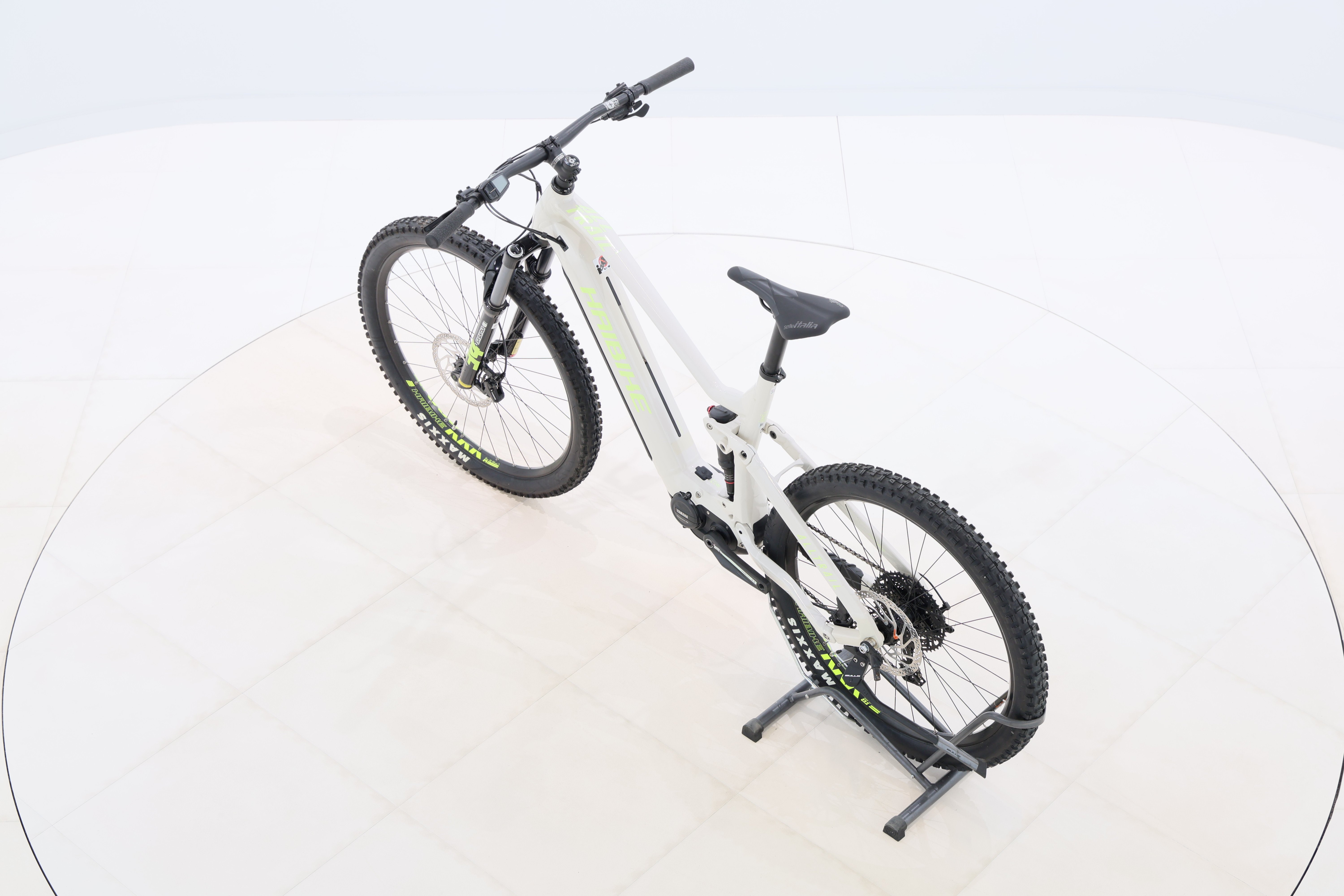 08686271-4d99-488d-a7bf-7e86a872c633