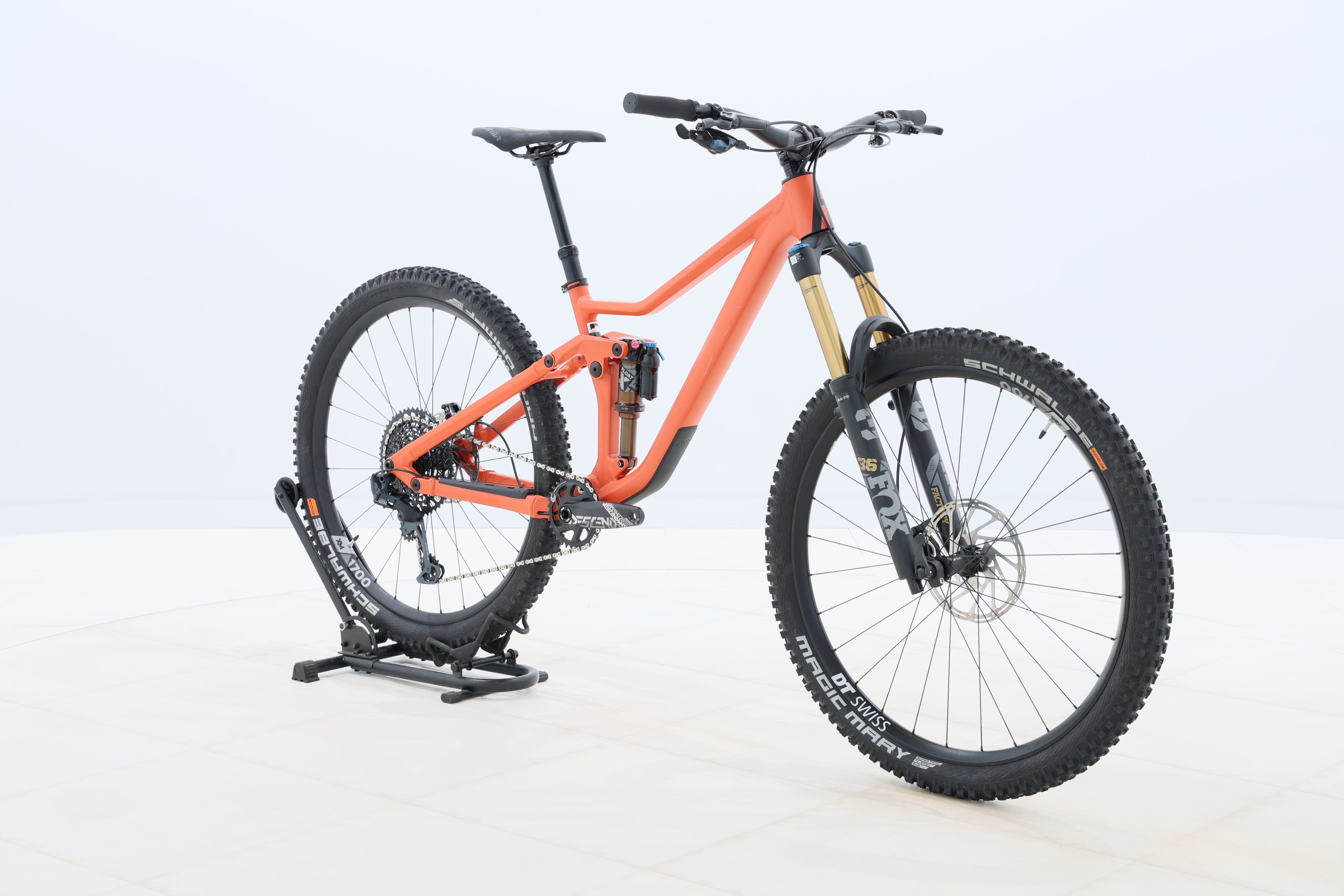 3b8bbccf-0b94-4d09-813d-9aadd935111a