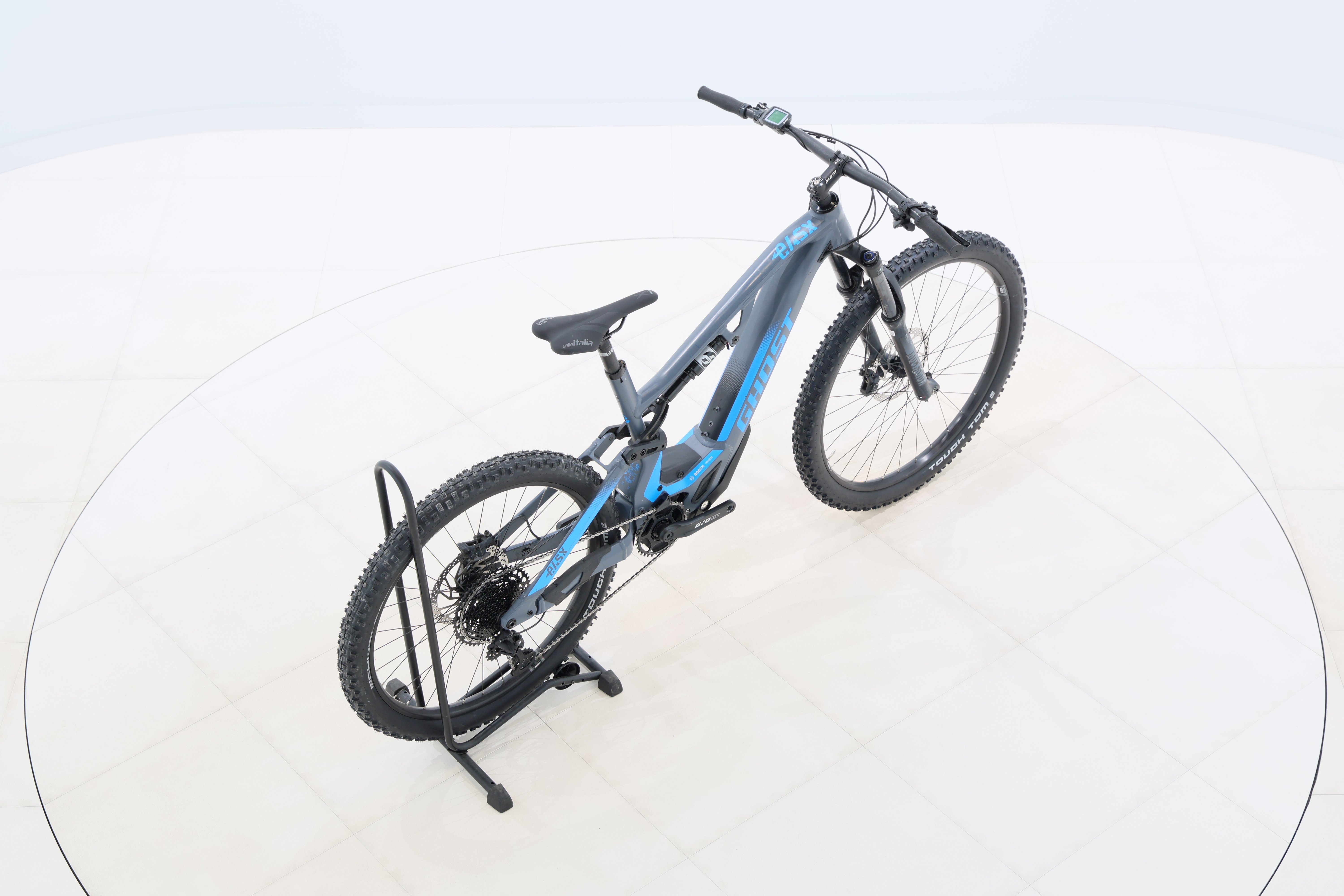 65a3e109-692b-416e-a97d-fd7e3b98547b