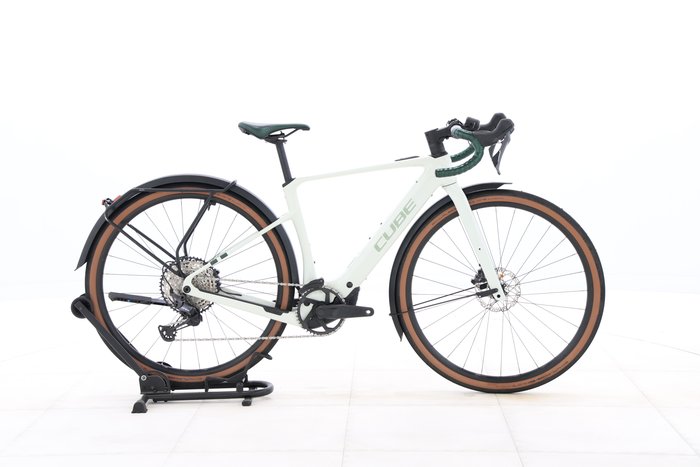 Cube Nuroad Hybrid C:62 Race FE 400x 2025