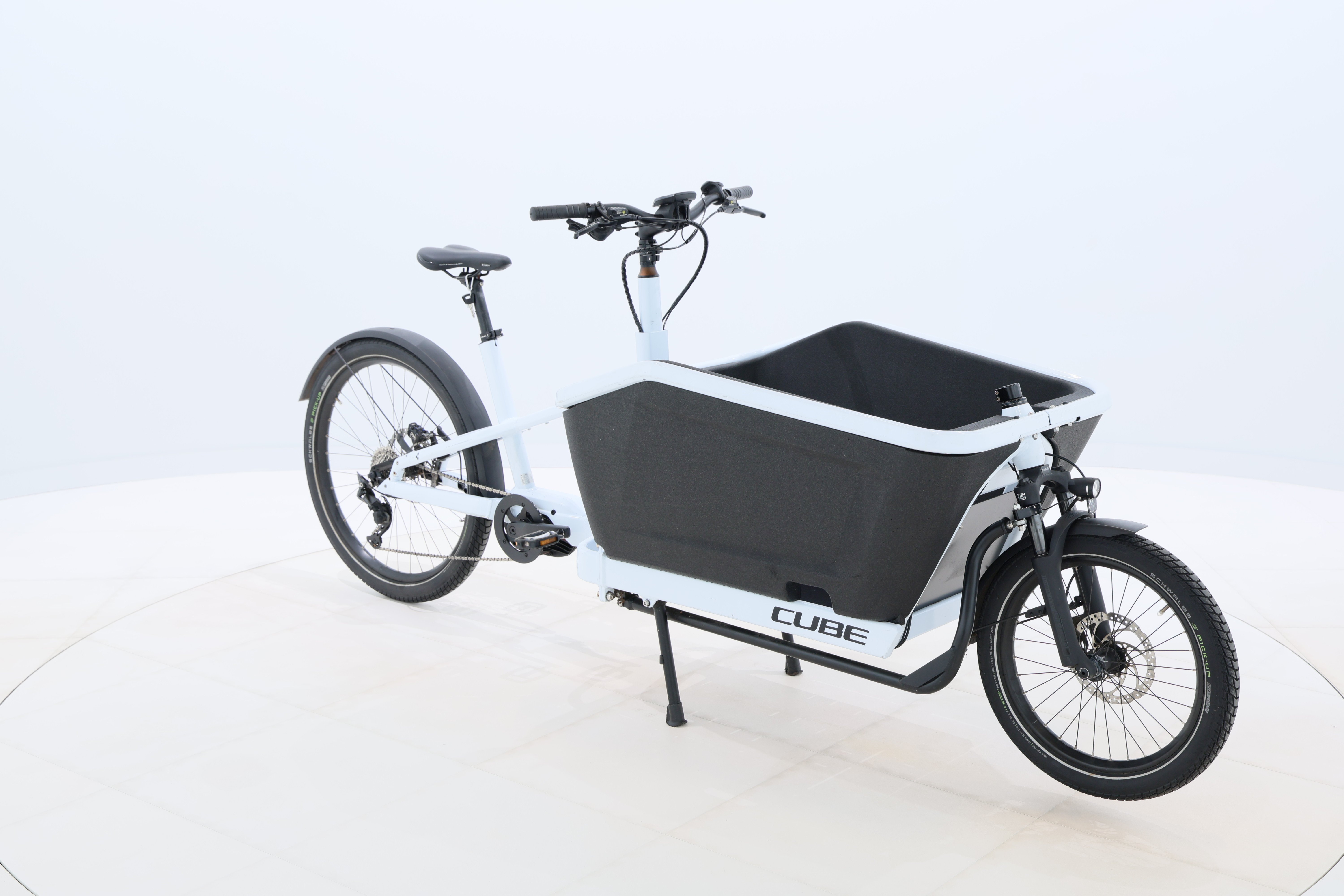 87911041-3782-4373-b239-a4cabc184edf