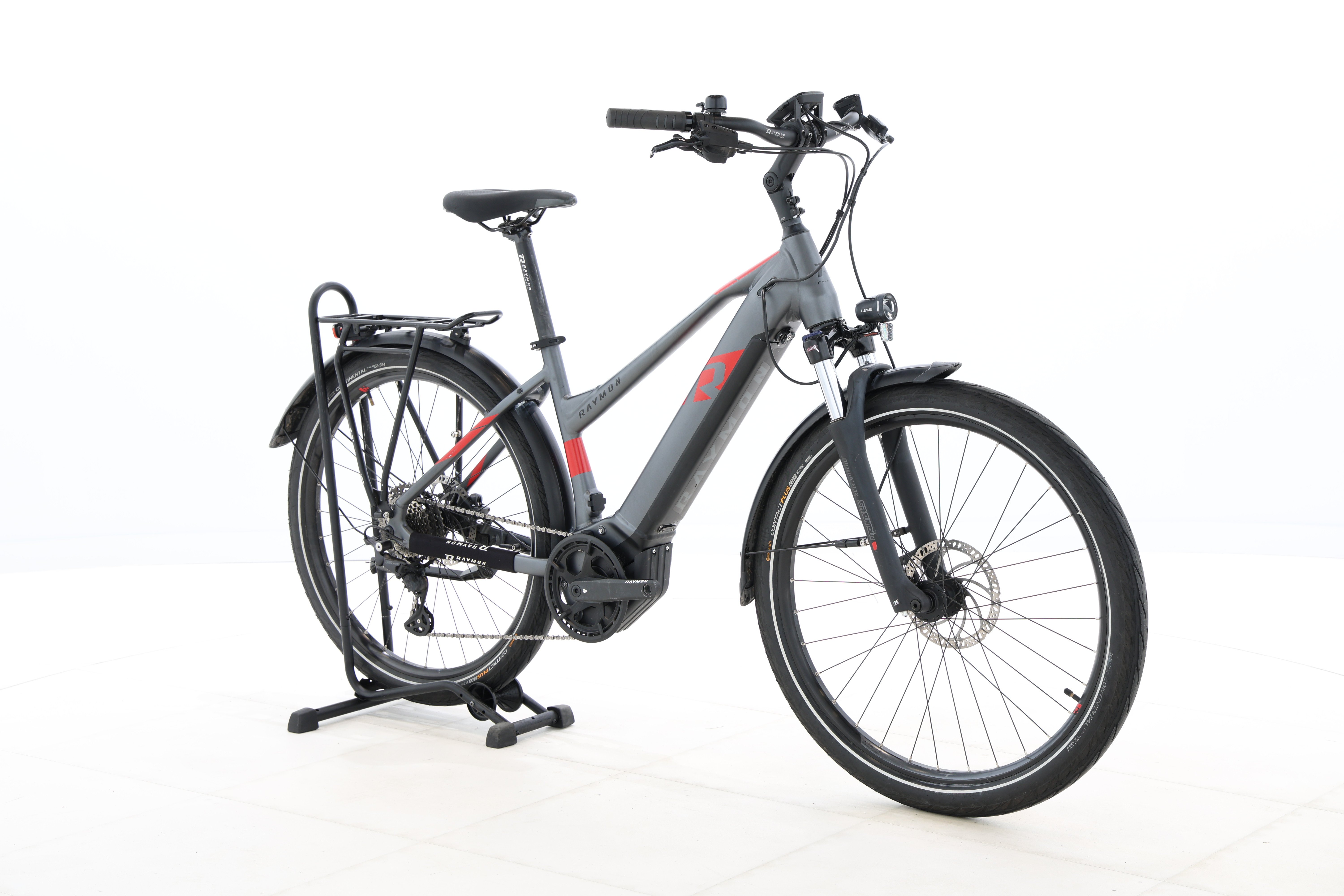 0914bfd6-d3b5-4805-b1e8-08dc068d1c87