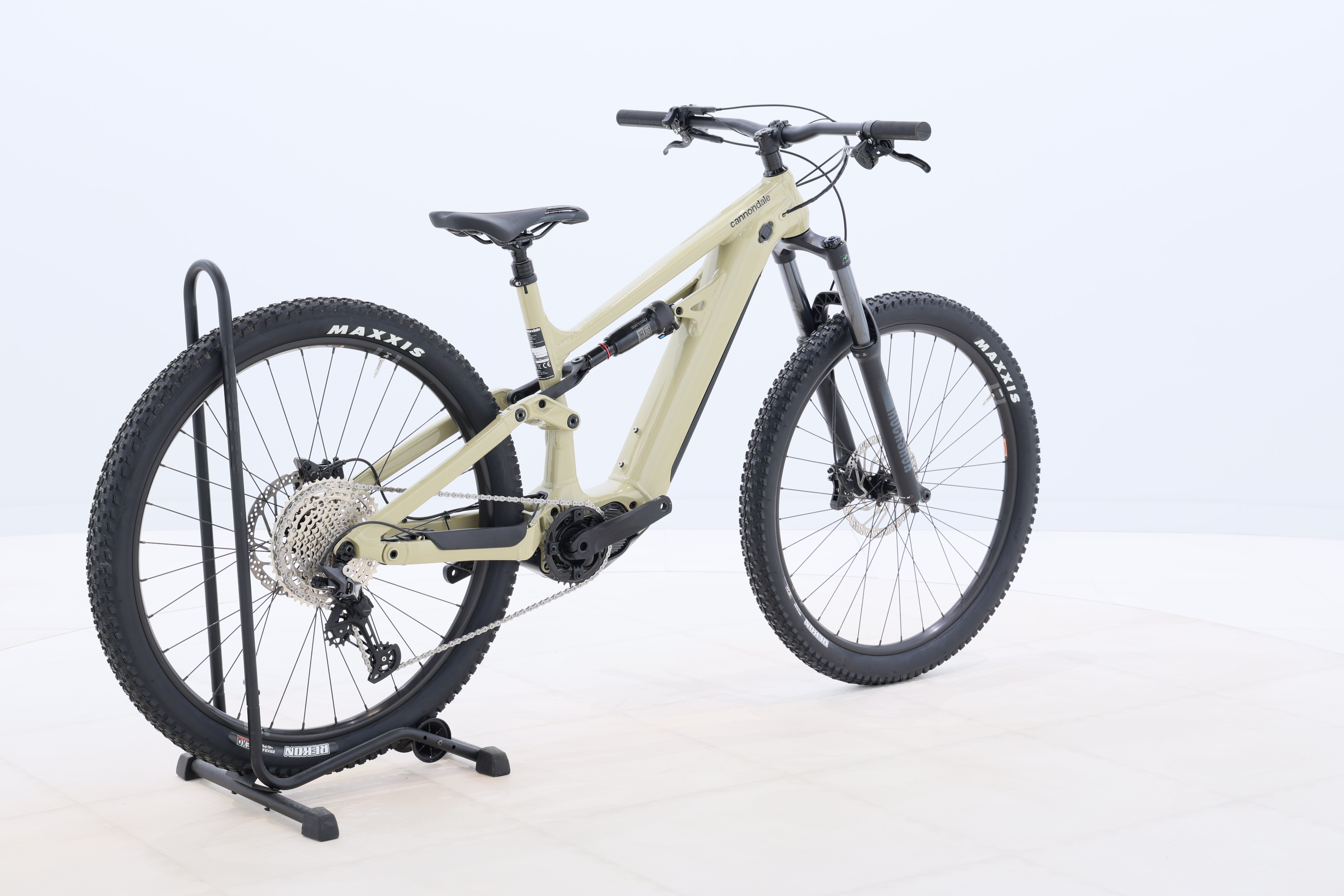 7bac3f78-127b-43d7-9a6e-252222758523