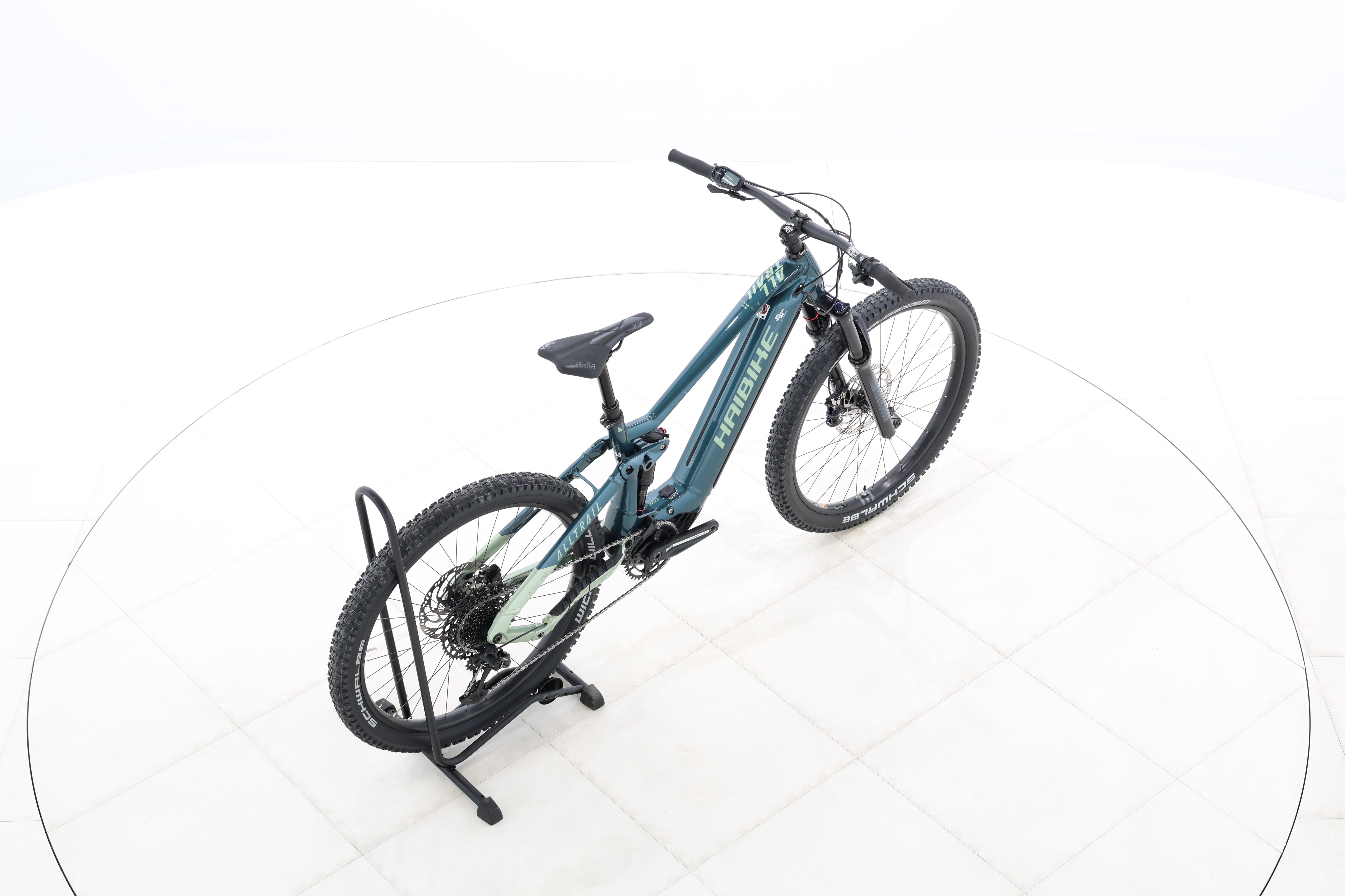 6a02fcba-680b-4882-8cbe-e23270c9c8fc