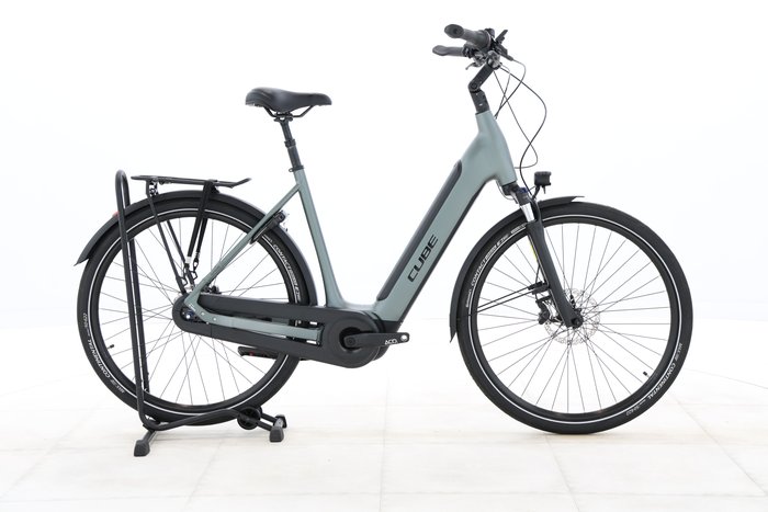 Cube SUPREME RT HYBRID PRO 625 2024