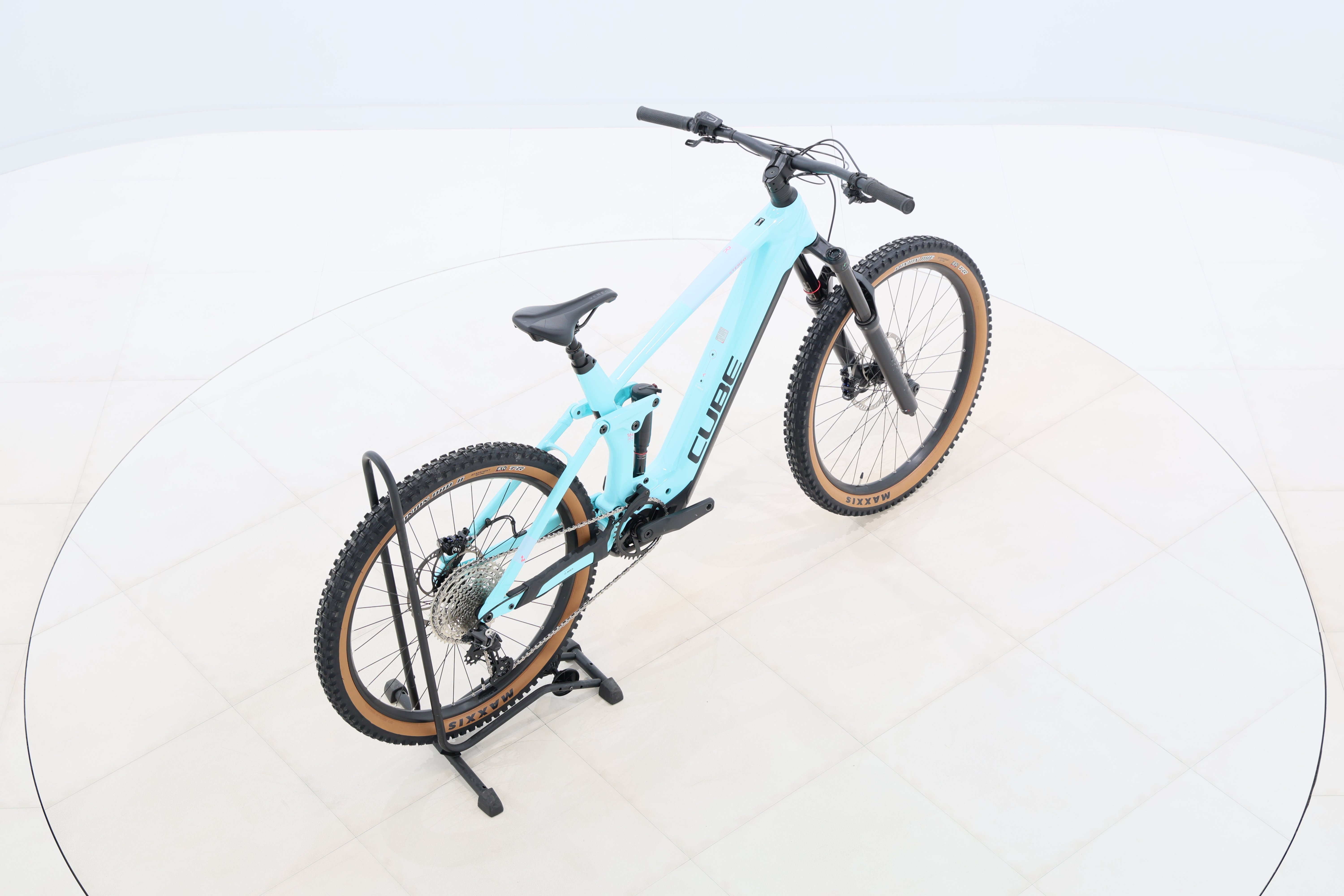 bb98593d-6dce-45d8-8091-8166da4e950c