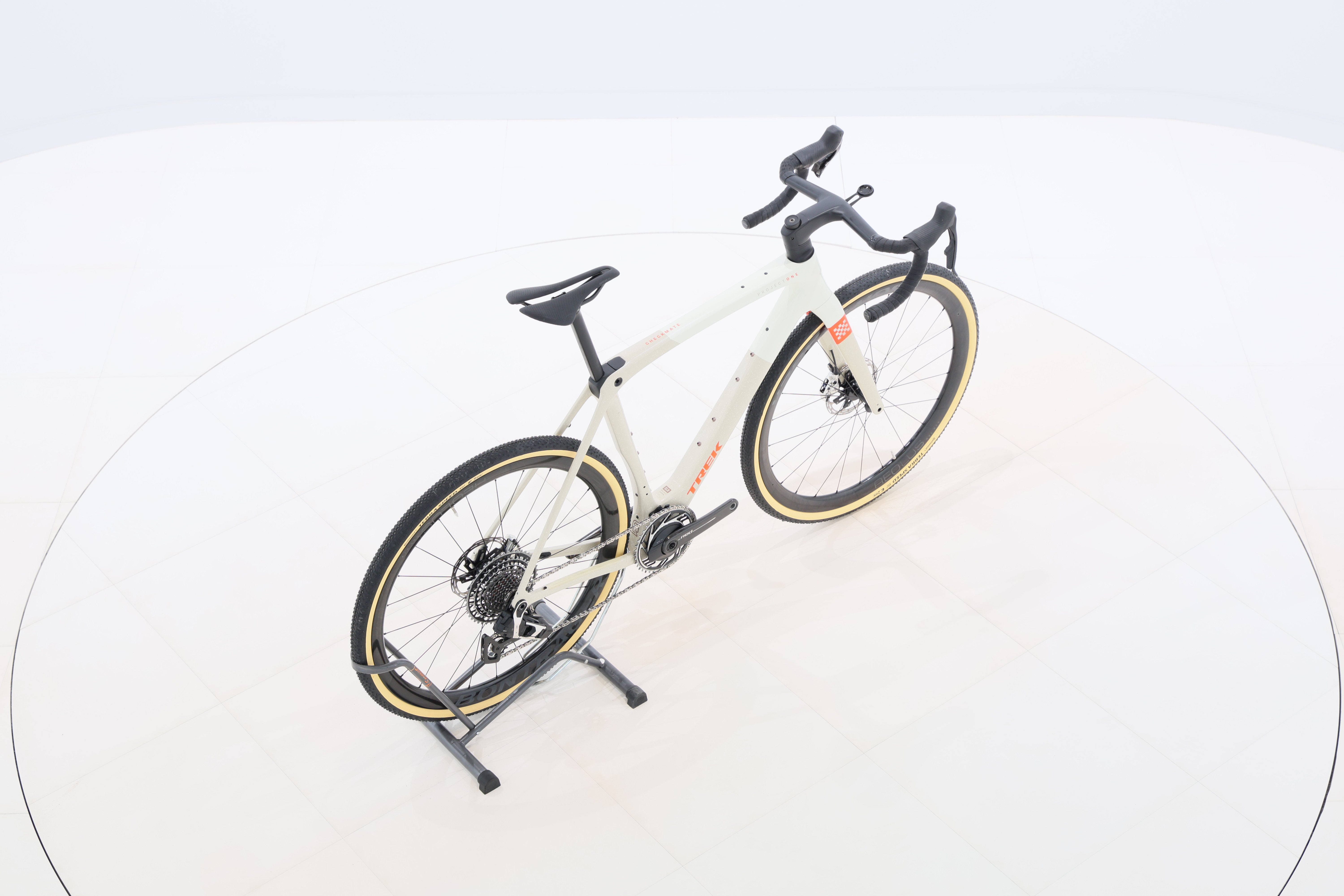 881fa3c1-7176-4826-9aaf-a21af2ea22f5