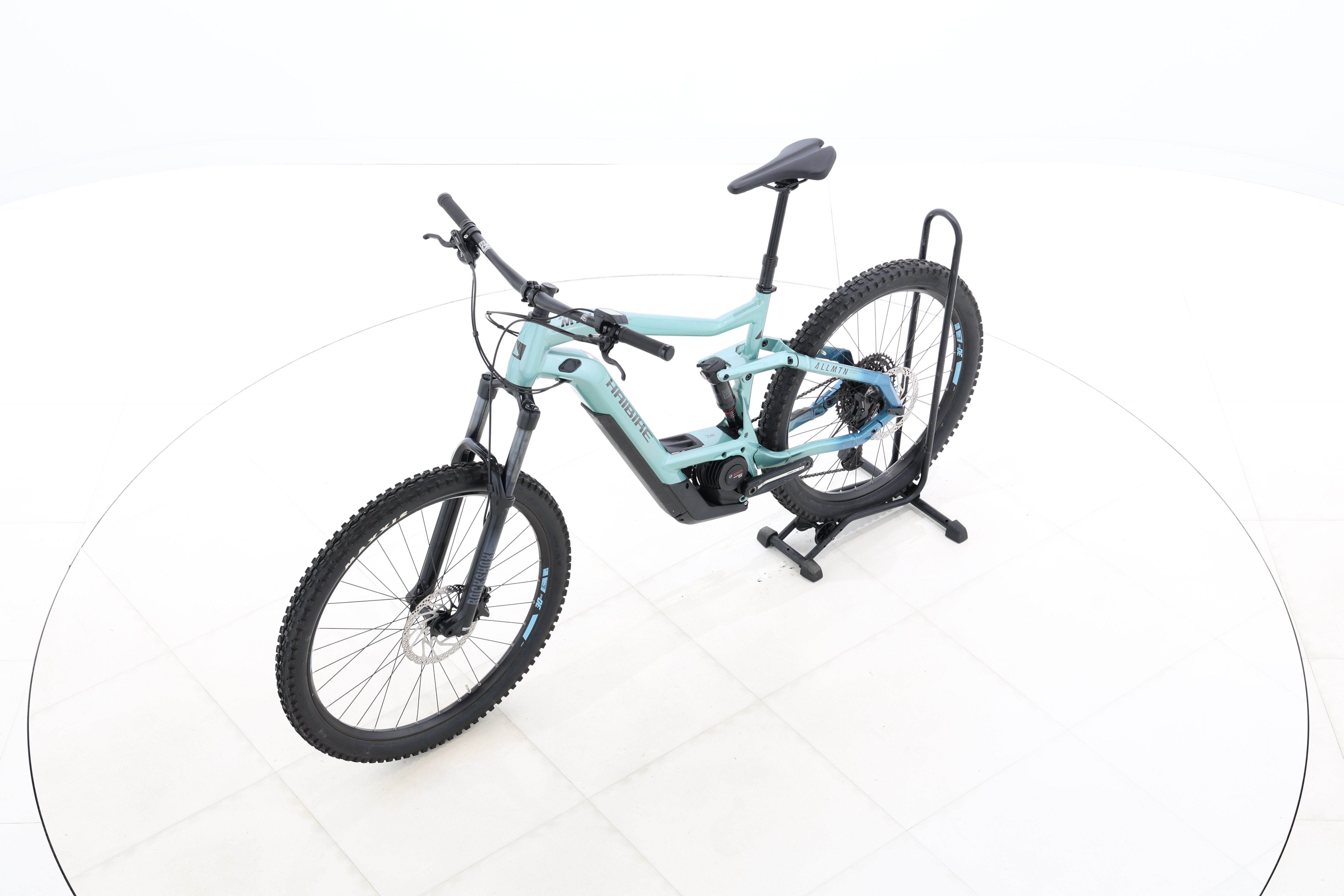 1920868a-5821-4e24-a6ff-2d5a72c19919