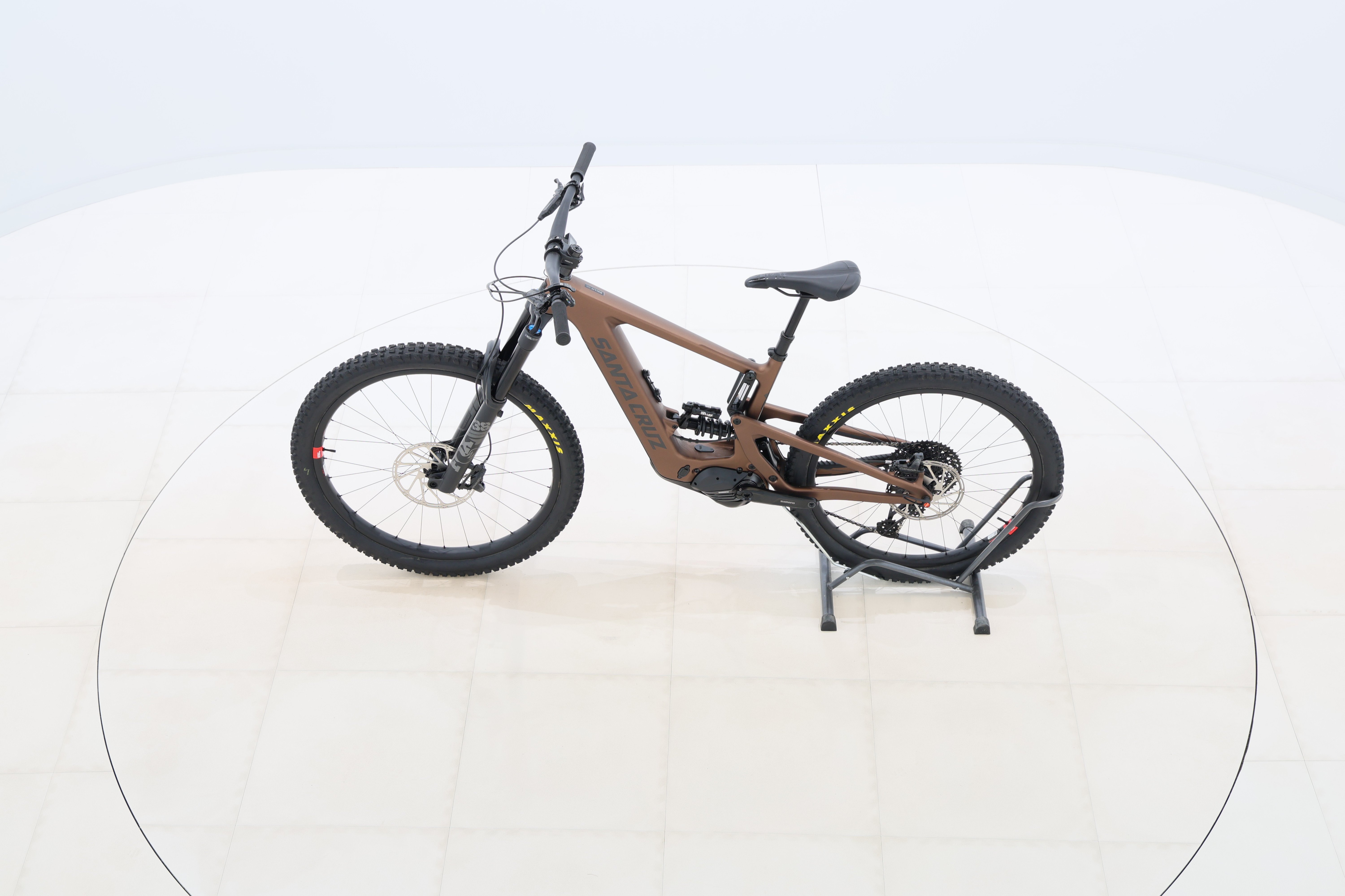 b0a35a2e-c71a-43a7-ae5a-c015de86d597