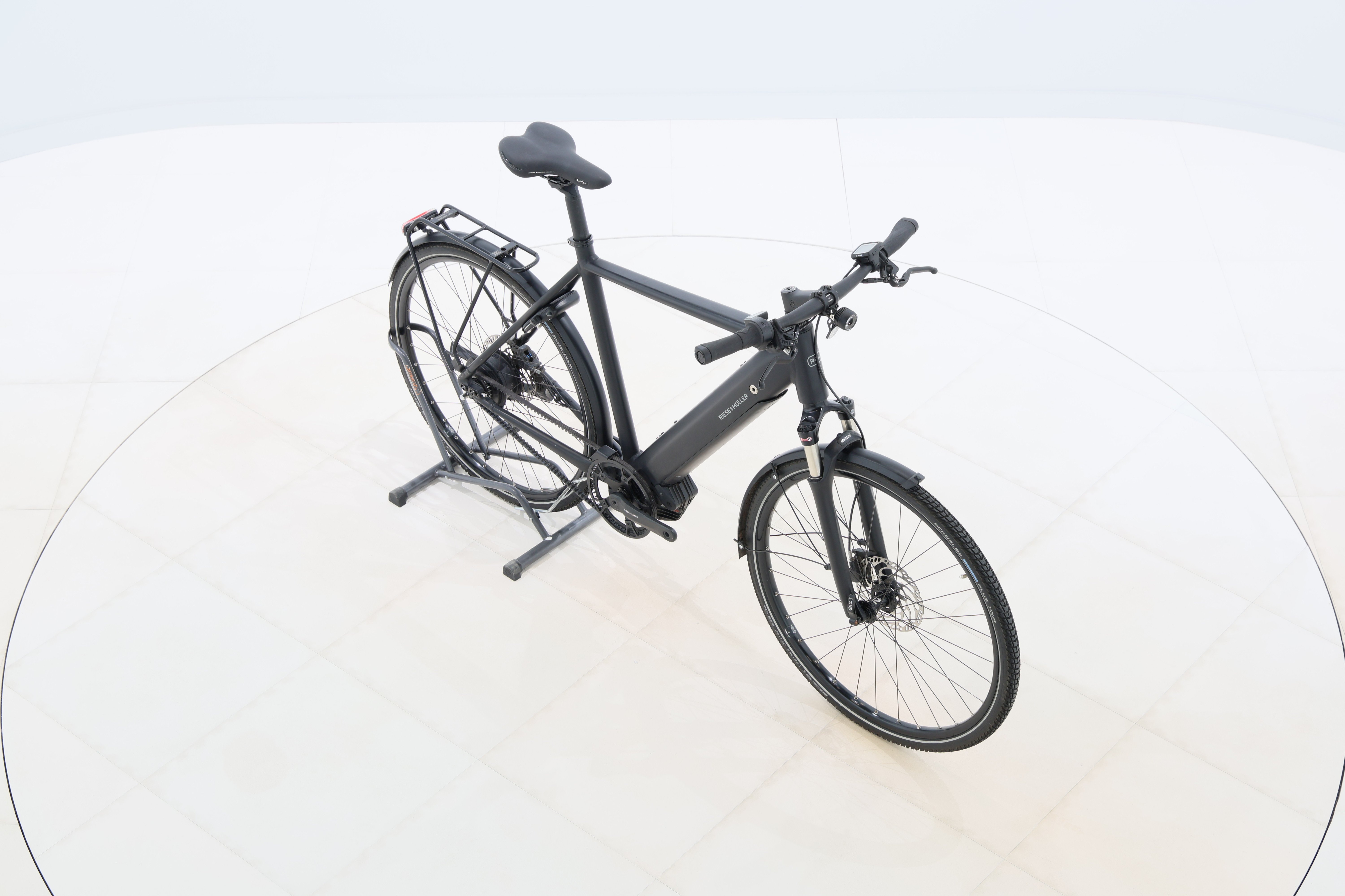 b6ef5f70-9dae-4cfb-b804-7d13288f9f58