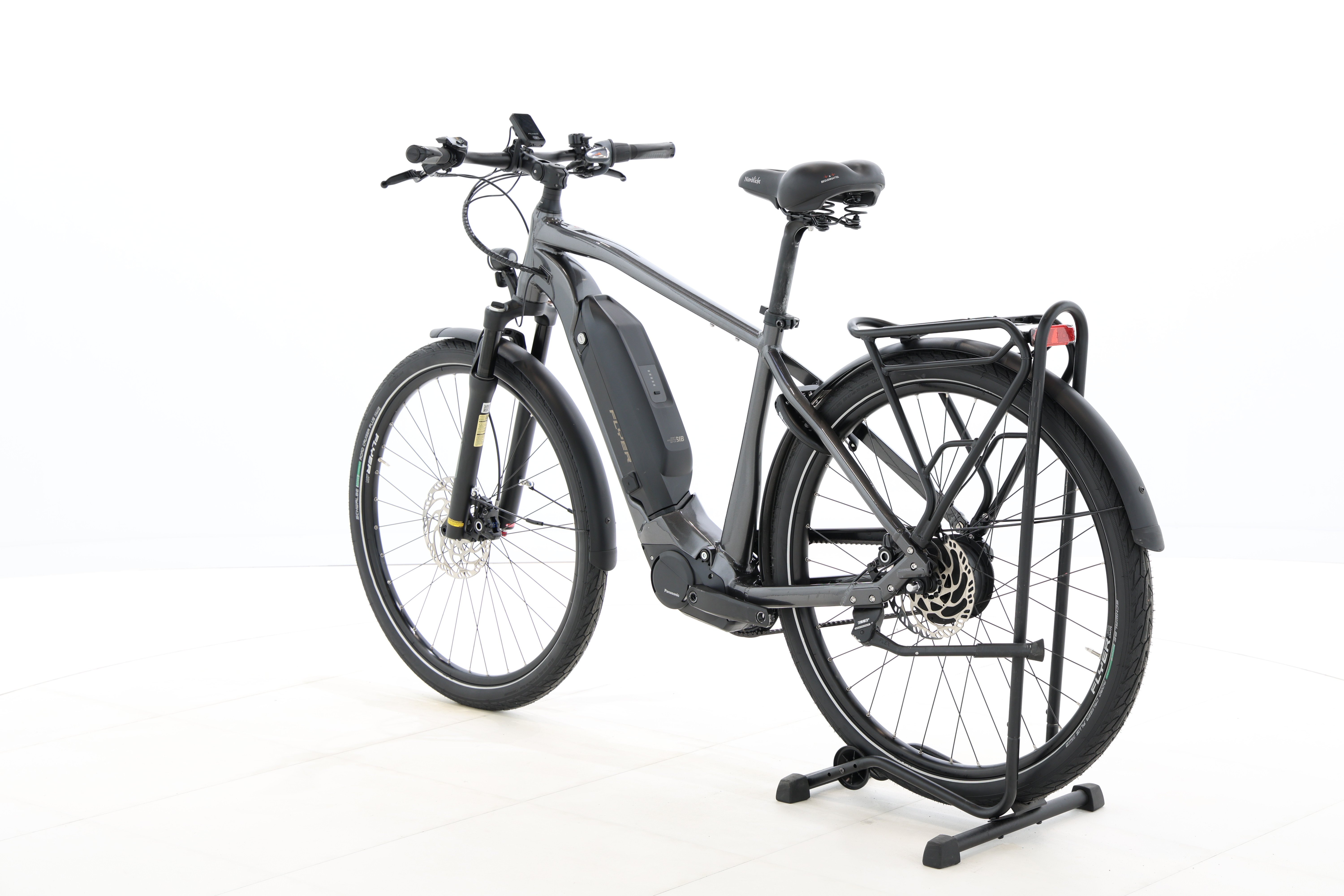 cade4be2-7a5f-4a5b-b336-edea9f5a2665