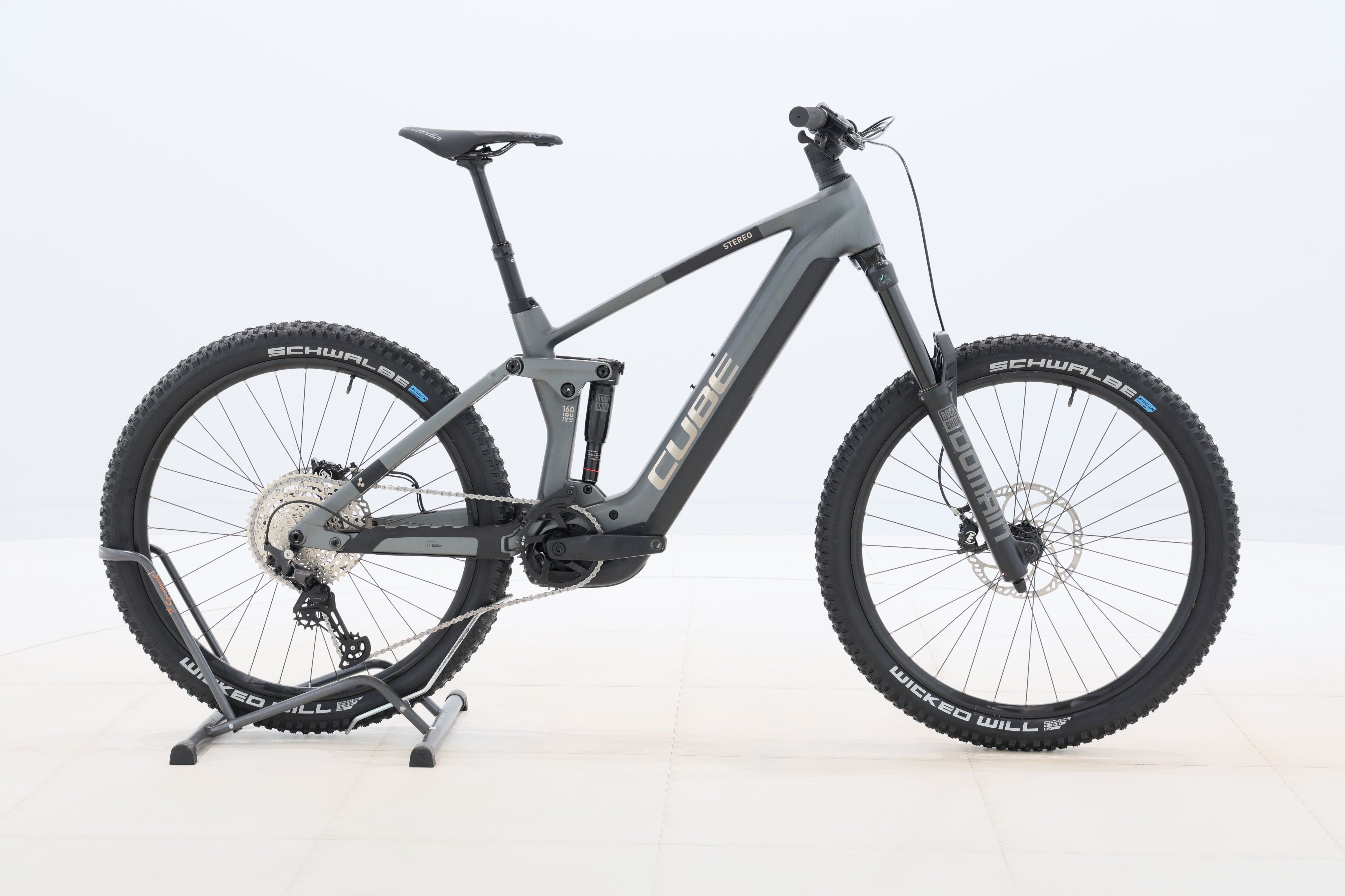 24b7a581-0792-48b6-a9e3-a15d8c5b327f