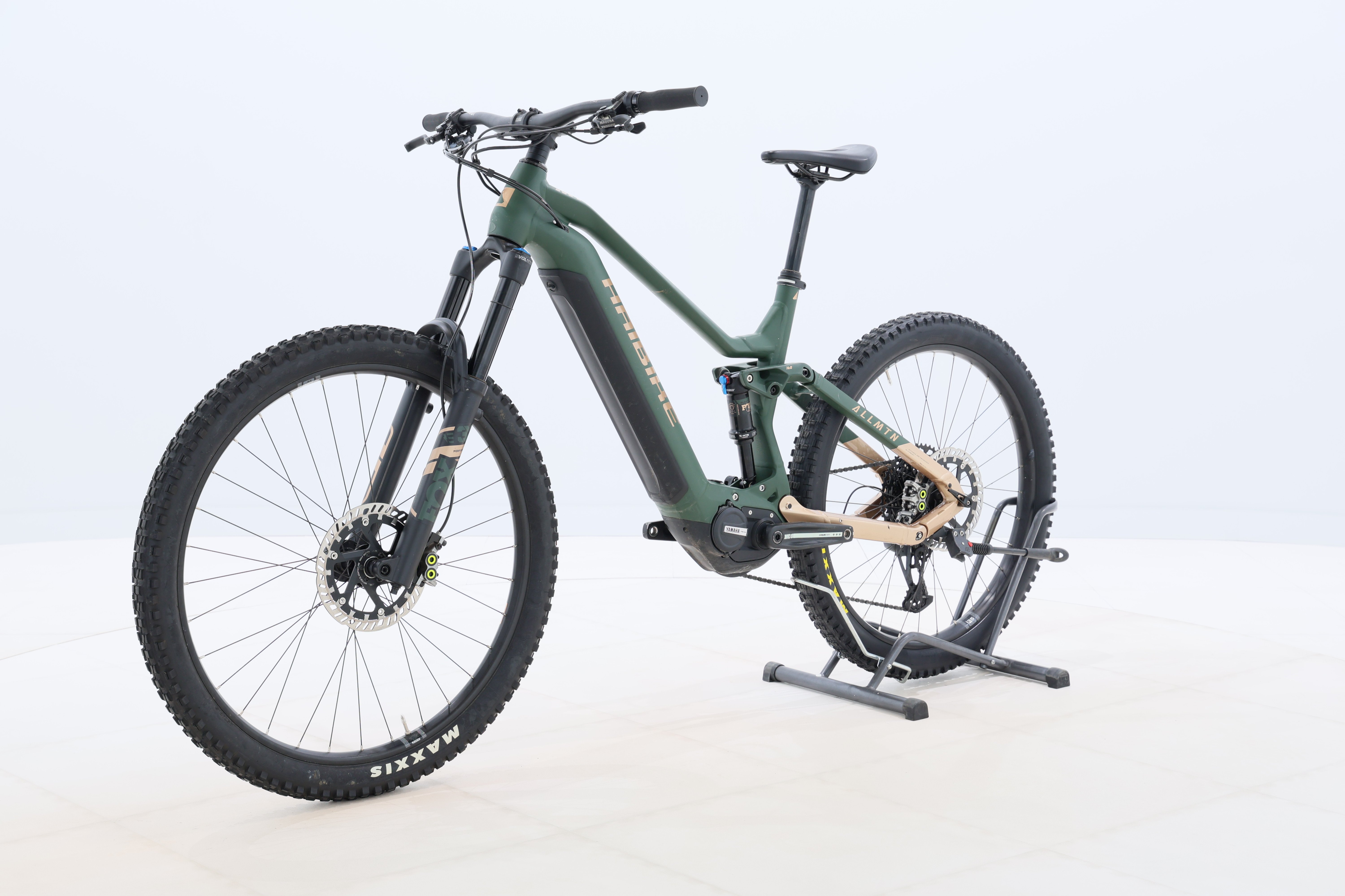 4b67a1b1-1932-4554-b000-bc136ee6e23f