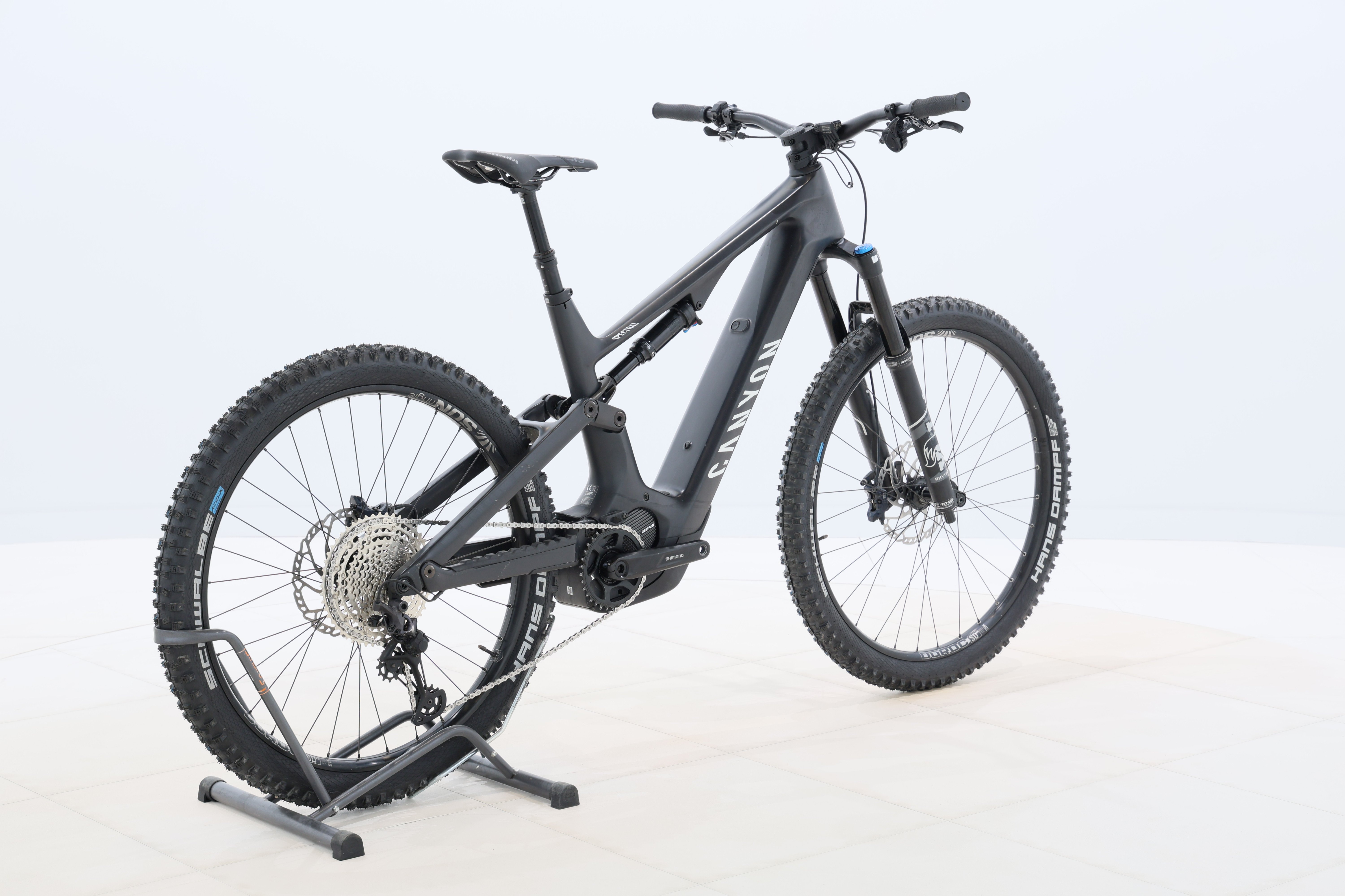 0b5ce323-e577-455f-8818-82c633f3bc89