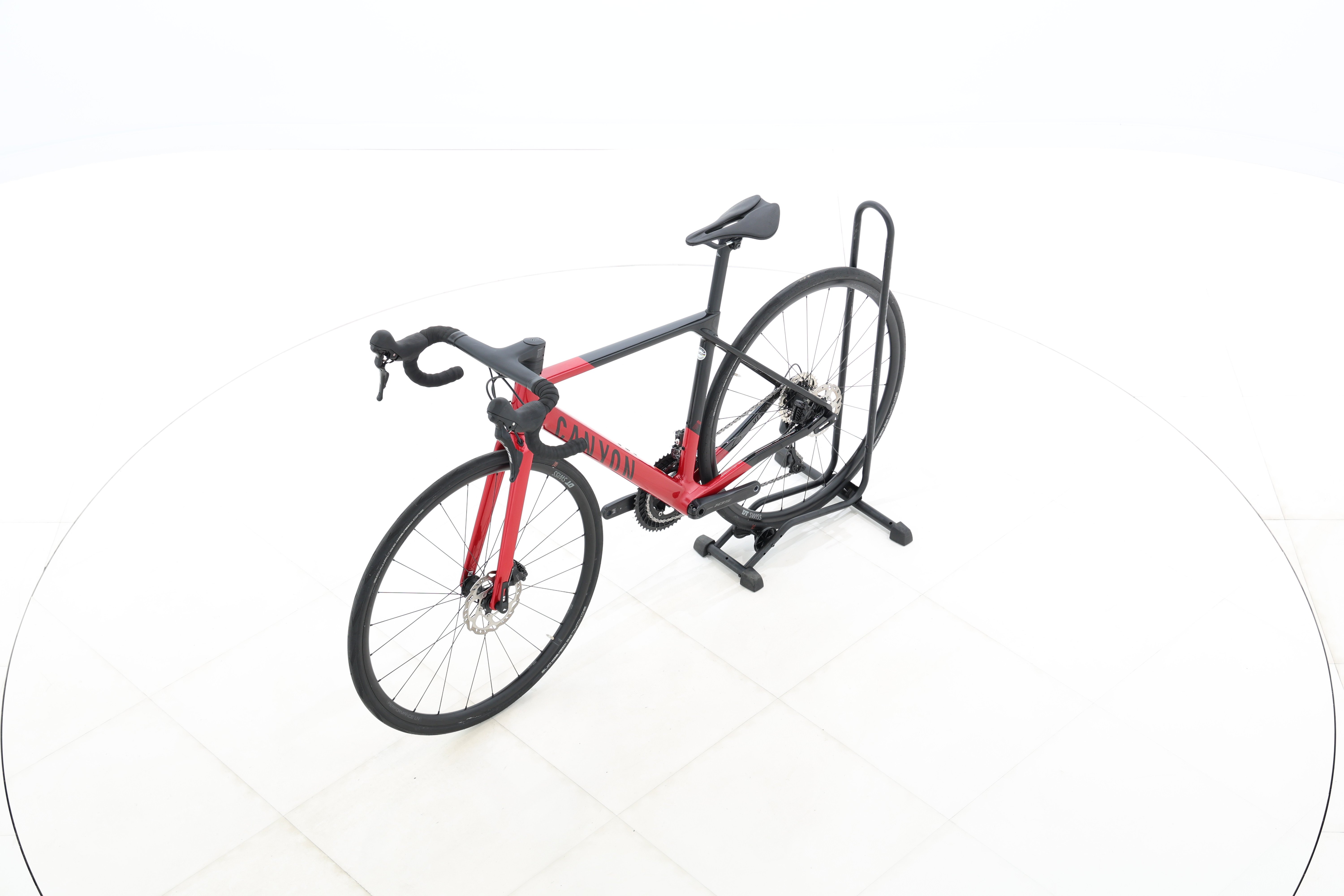 1e867c13-721f-428c-8138-3adc6f1e2651