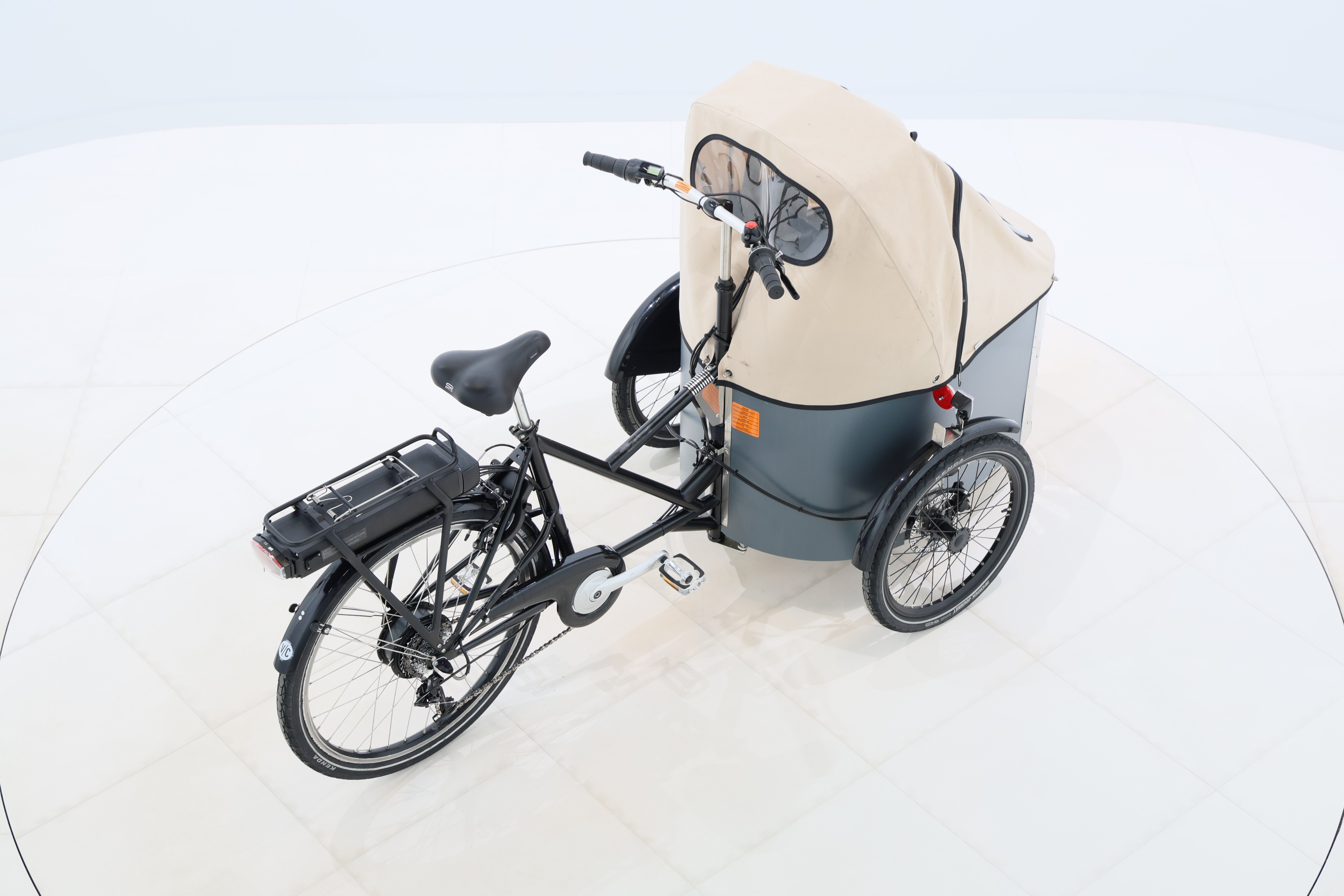 d277fb3d-5bf5-44f5-8596-f47deab01265