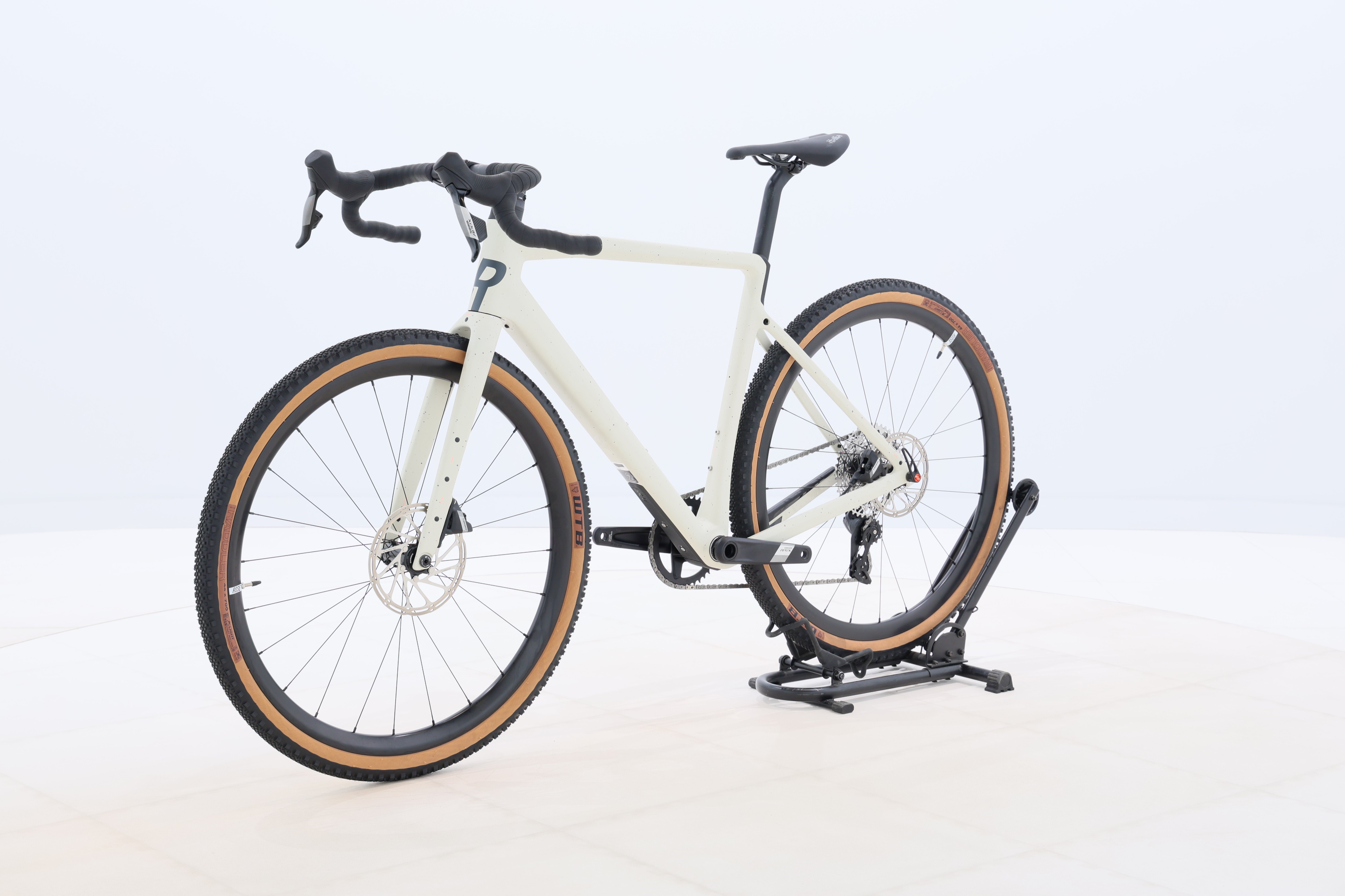 c942323d-3820-4836-9626-9940dd175db3