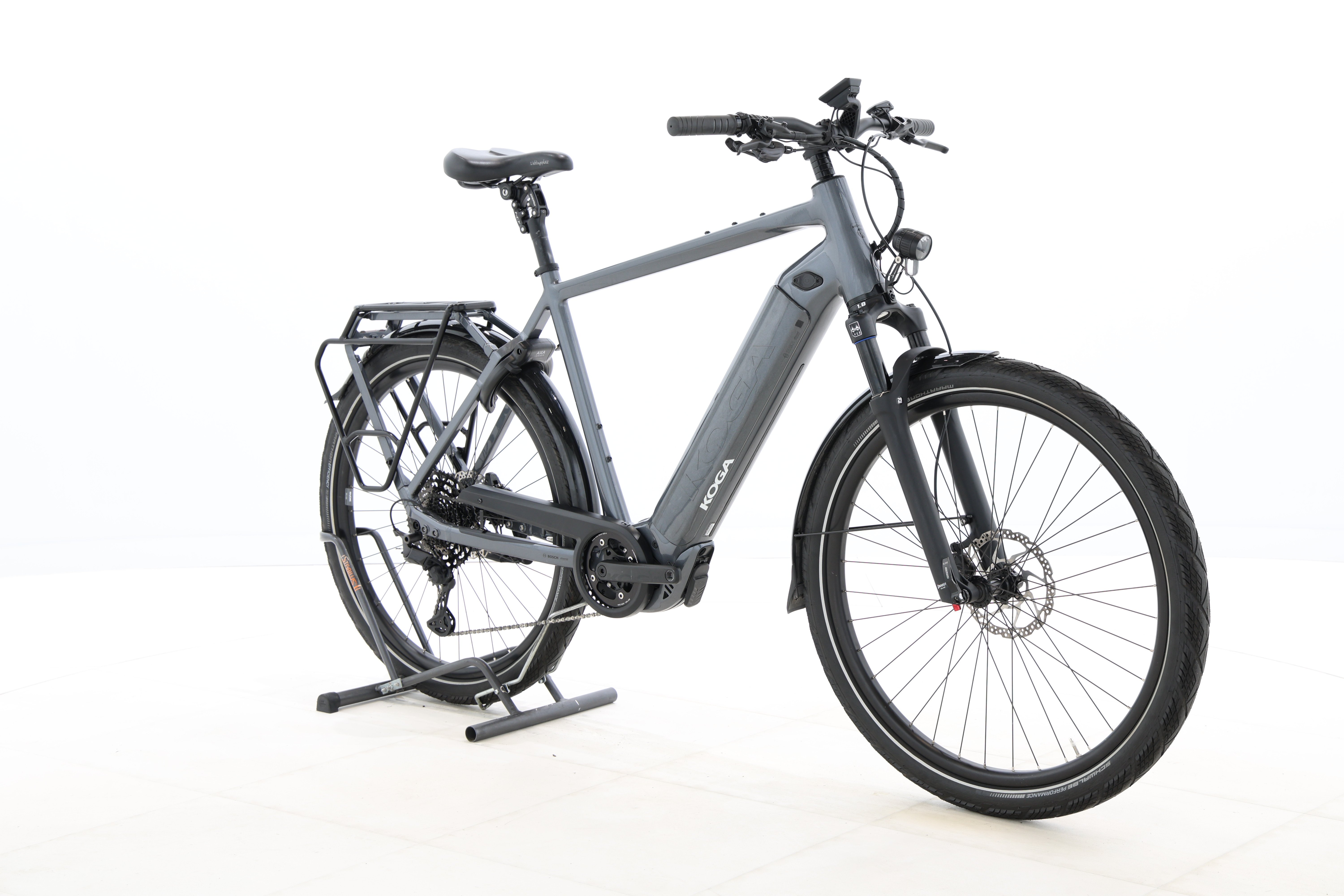 a0d7945e-c4e9-4e29-a808-7a3d0b5213d3