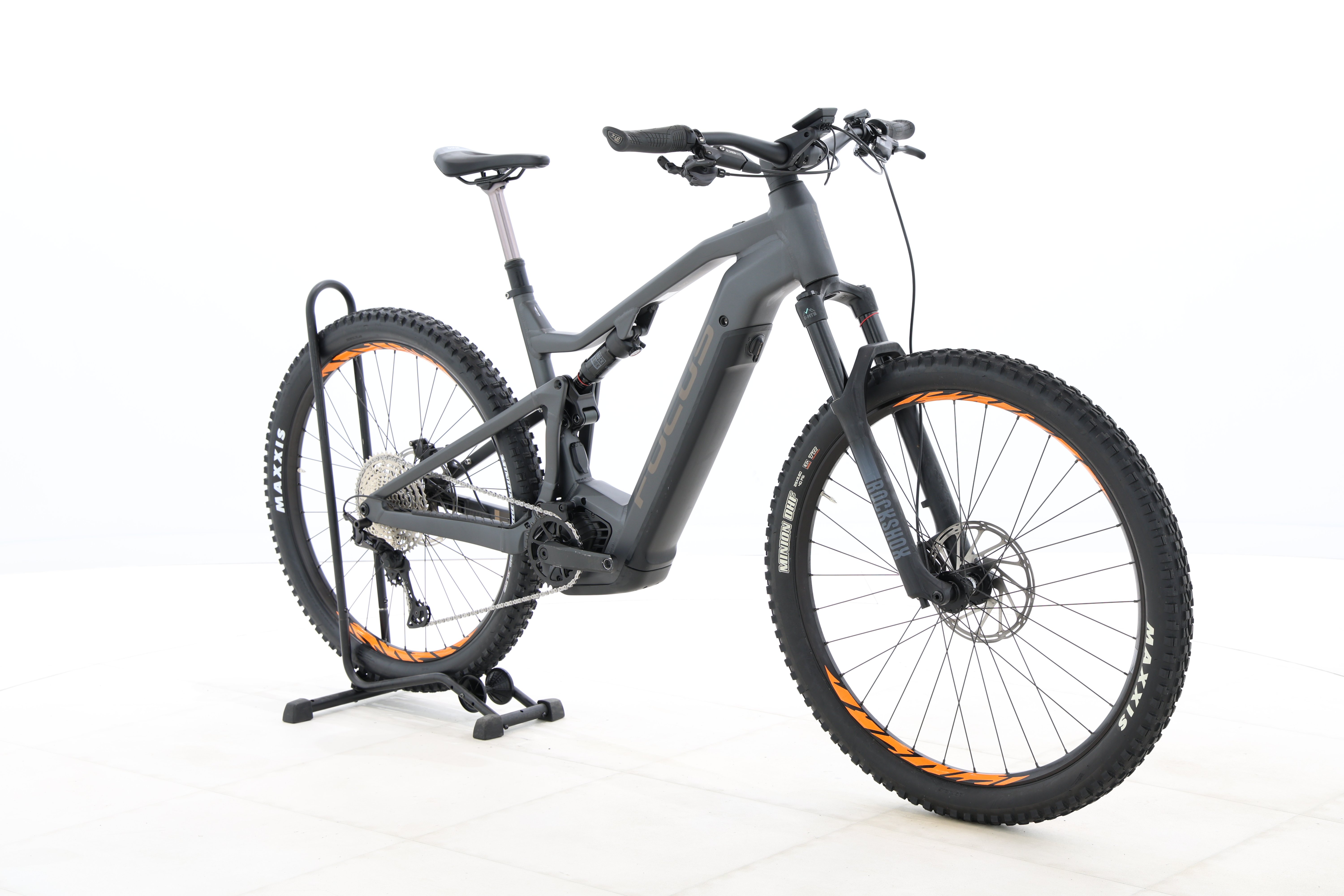 fcc2d6fe-f765-44fd-aa5c-0f96ae7400ce