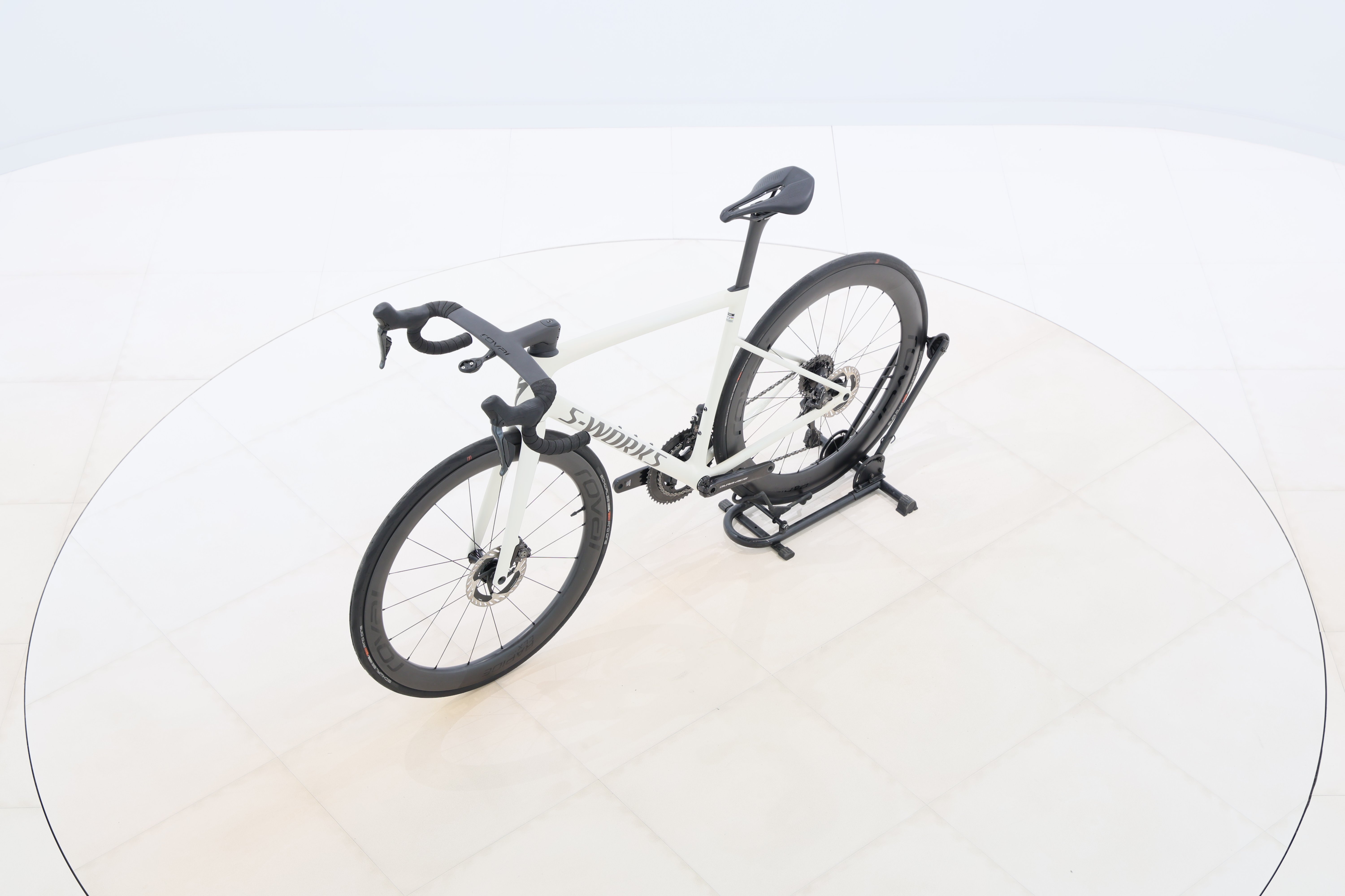 5b2b5c30-2690-4340-bdab-be49ffa26604