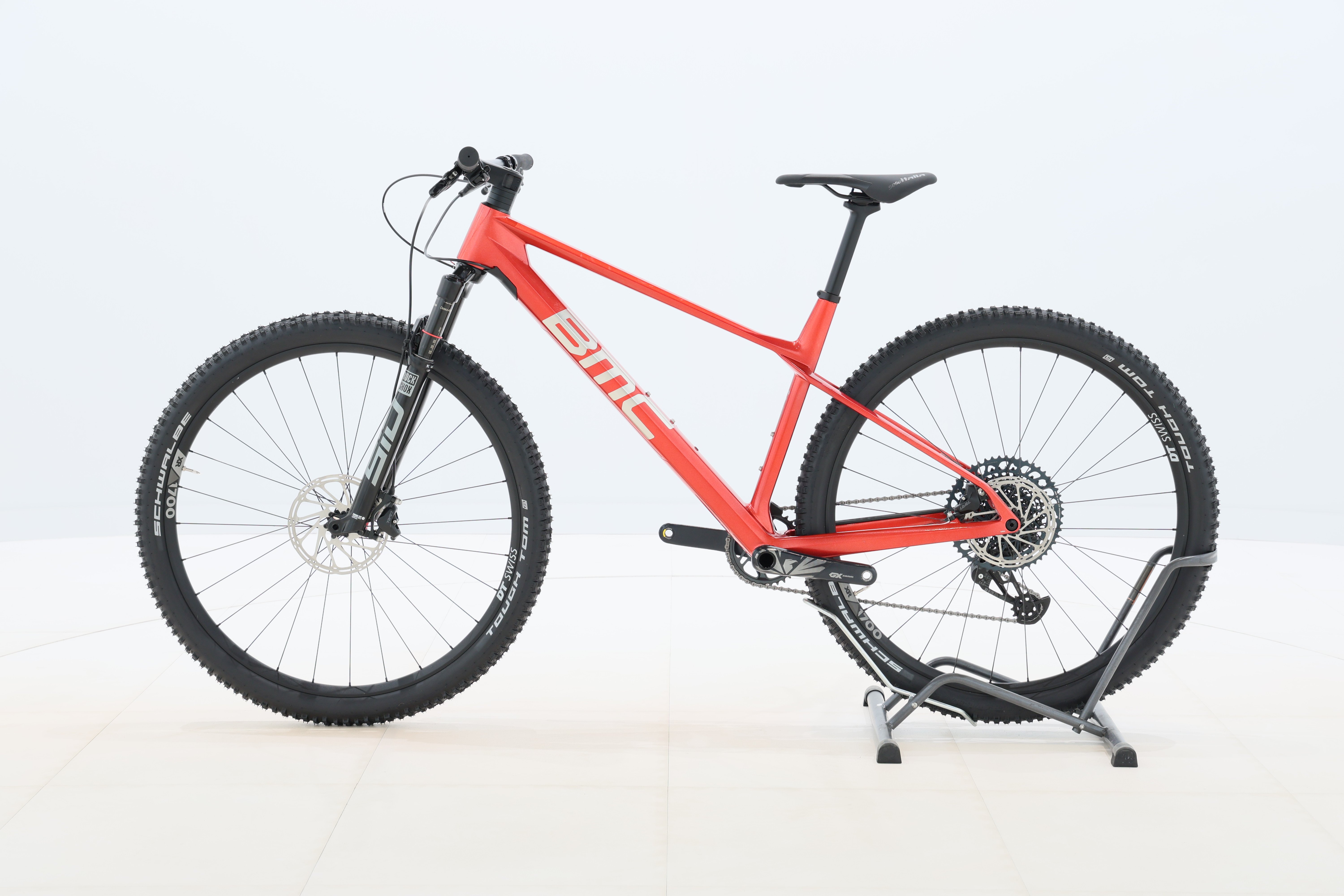 dbba7f77-6e88-41e5-b667-26f3b6a33869