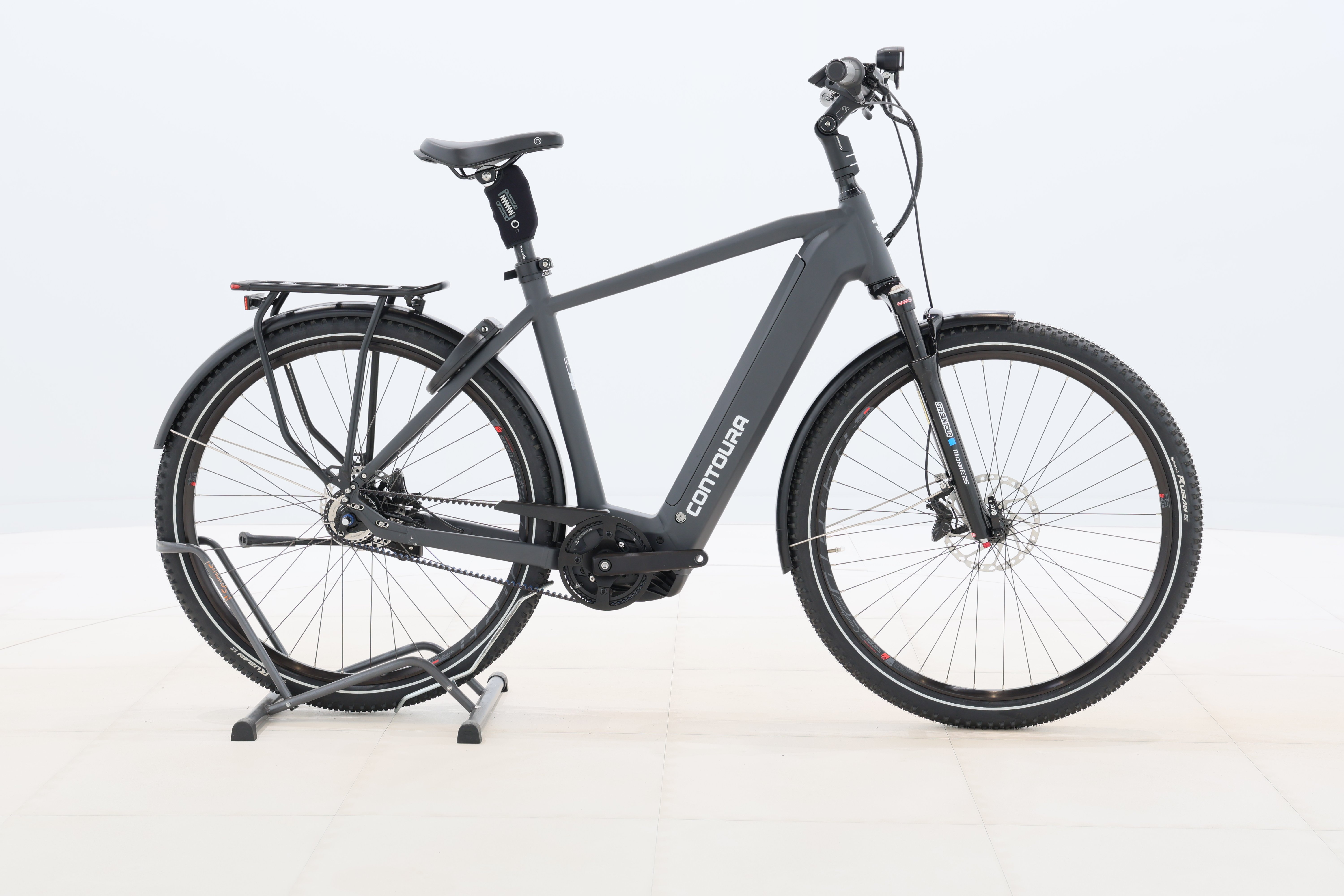 c13e0130-bbb9-4dfa-9fed-d1db23cbf06a