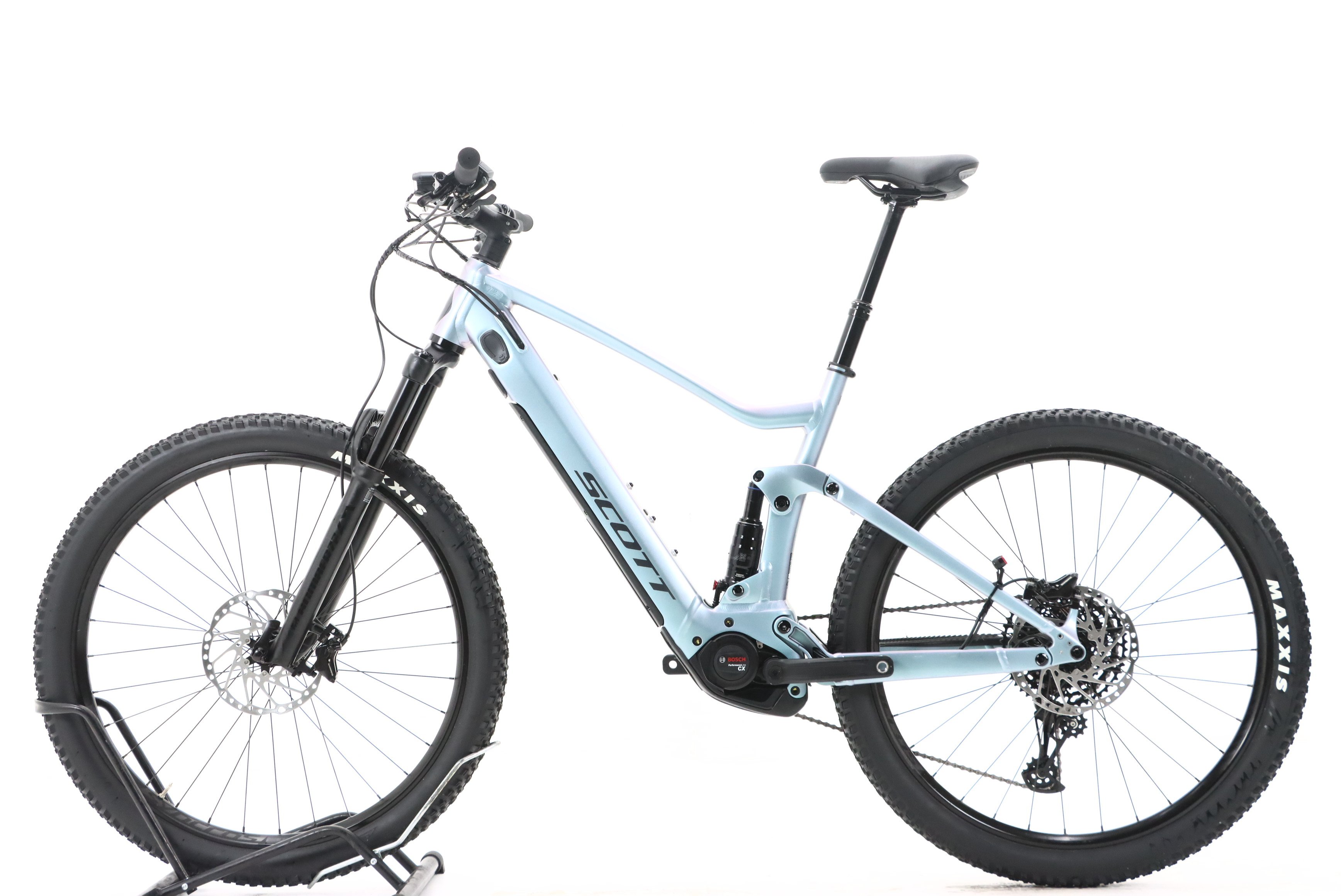 9586c556-f302-4586-847a-6b45b79bbc90