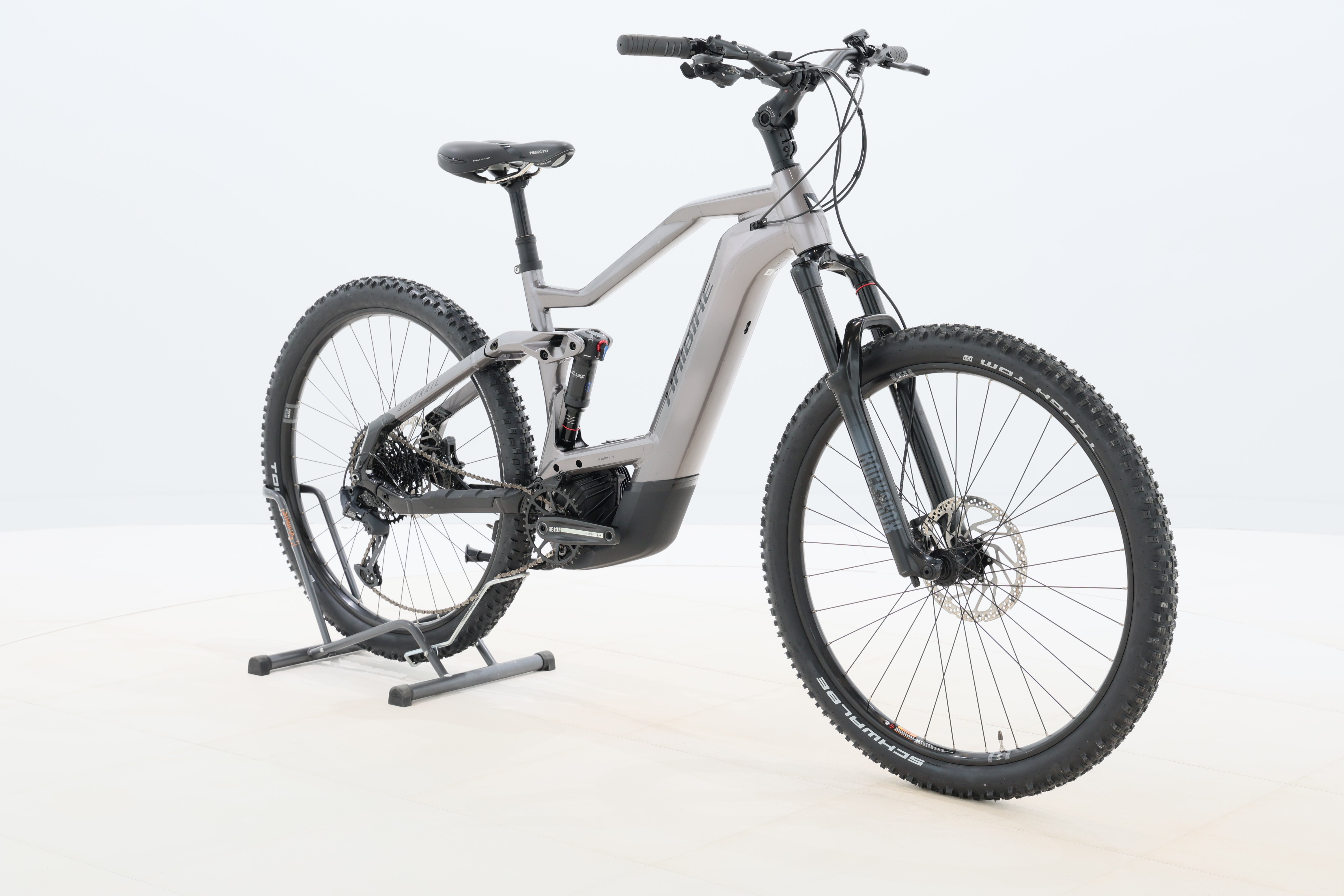 9eedf3c3-f2e3-4bd3-a17f-3e4ef5a0efa2