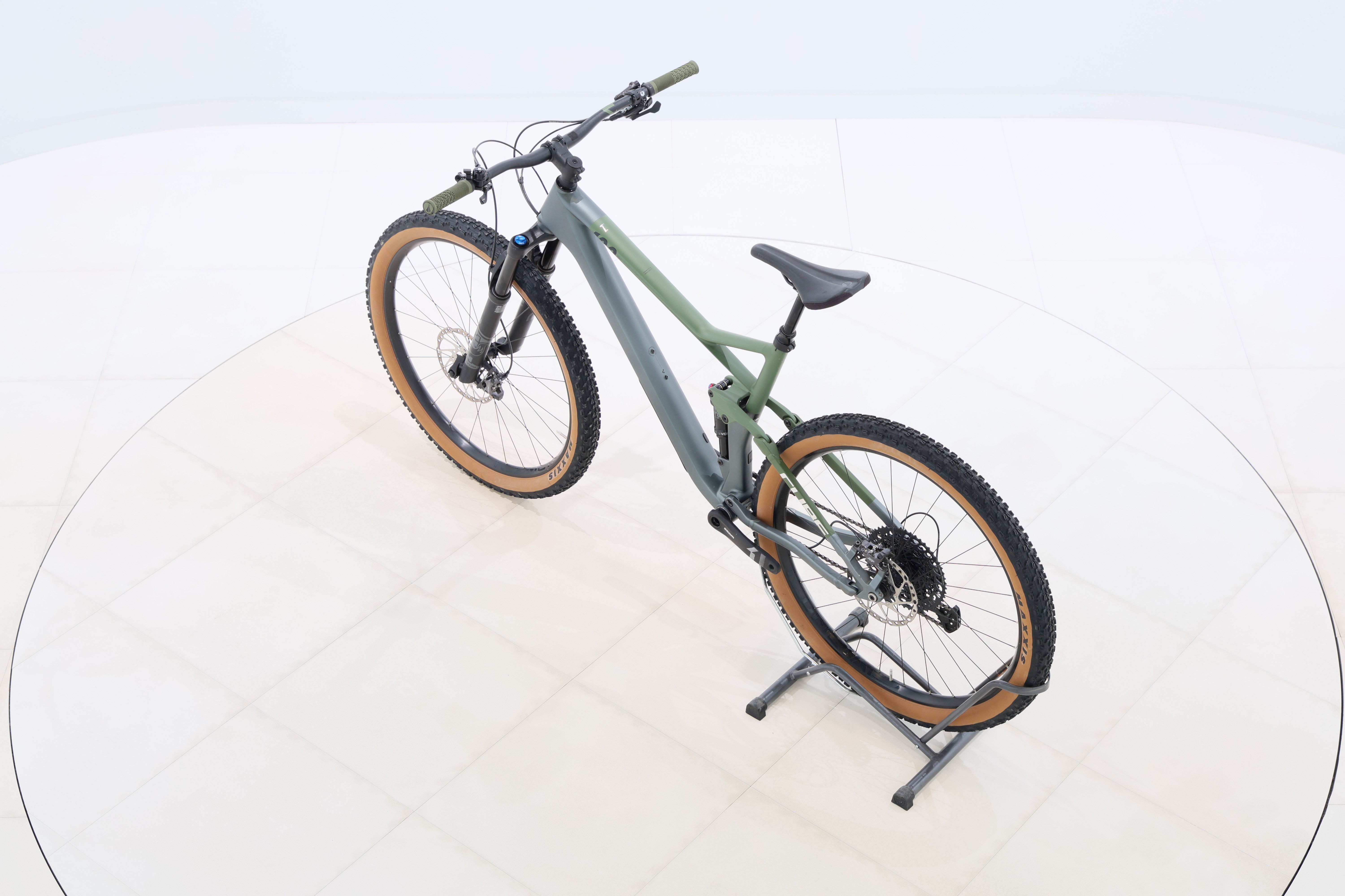 c69f6c95-d4ff-48f6-b9d7-8de7bbc64132