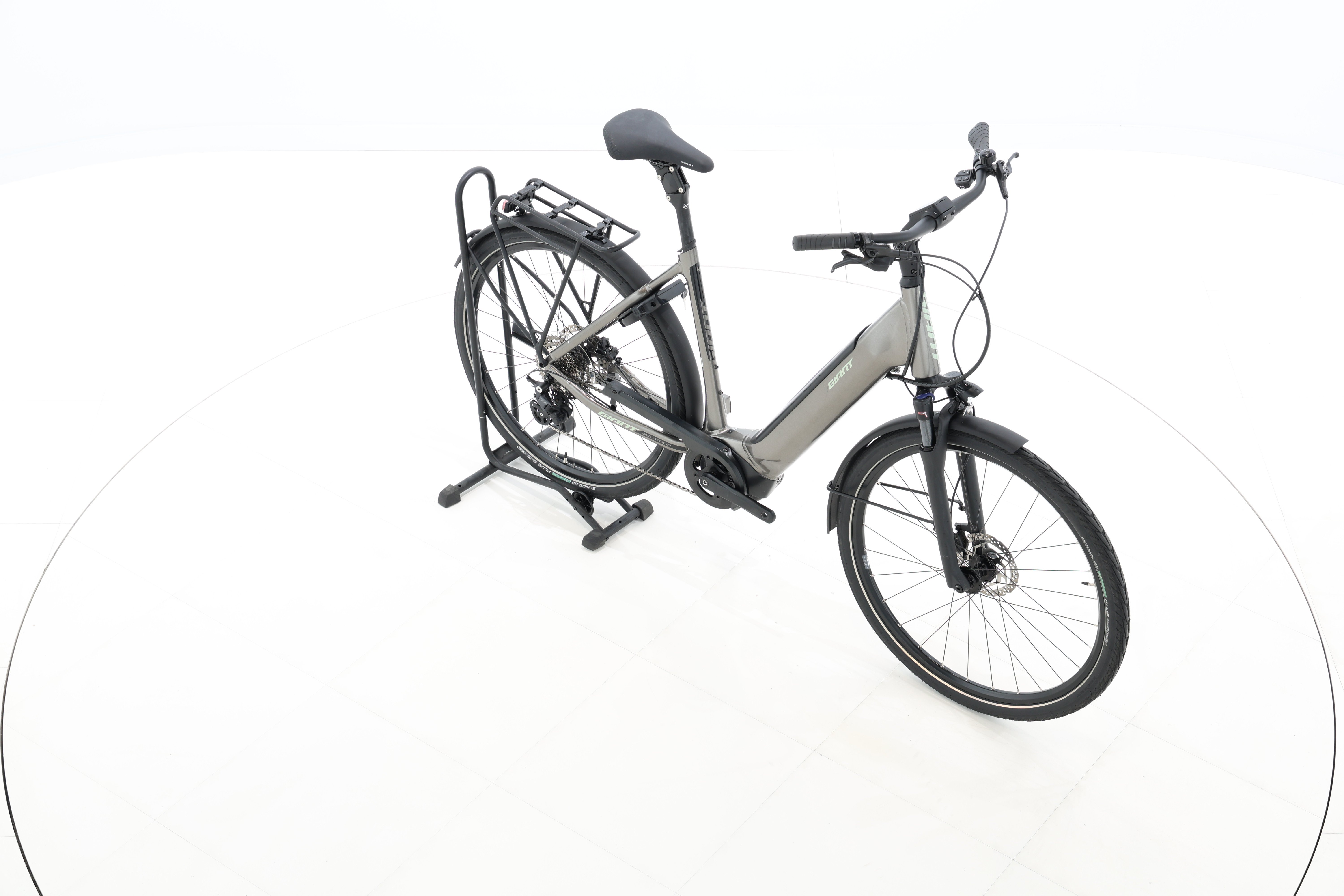 aa6f798b-e5f7-4026-af16-30f26db2adee