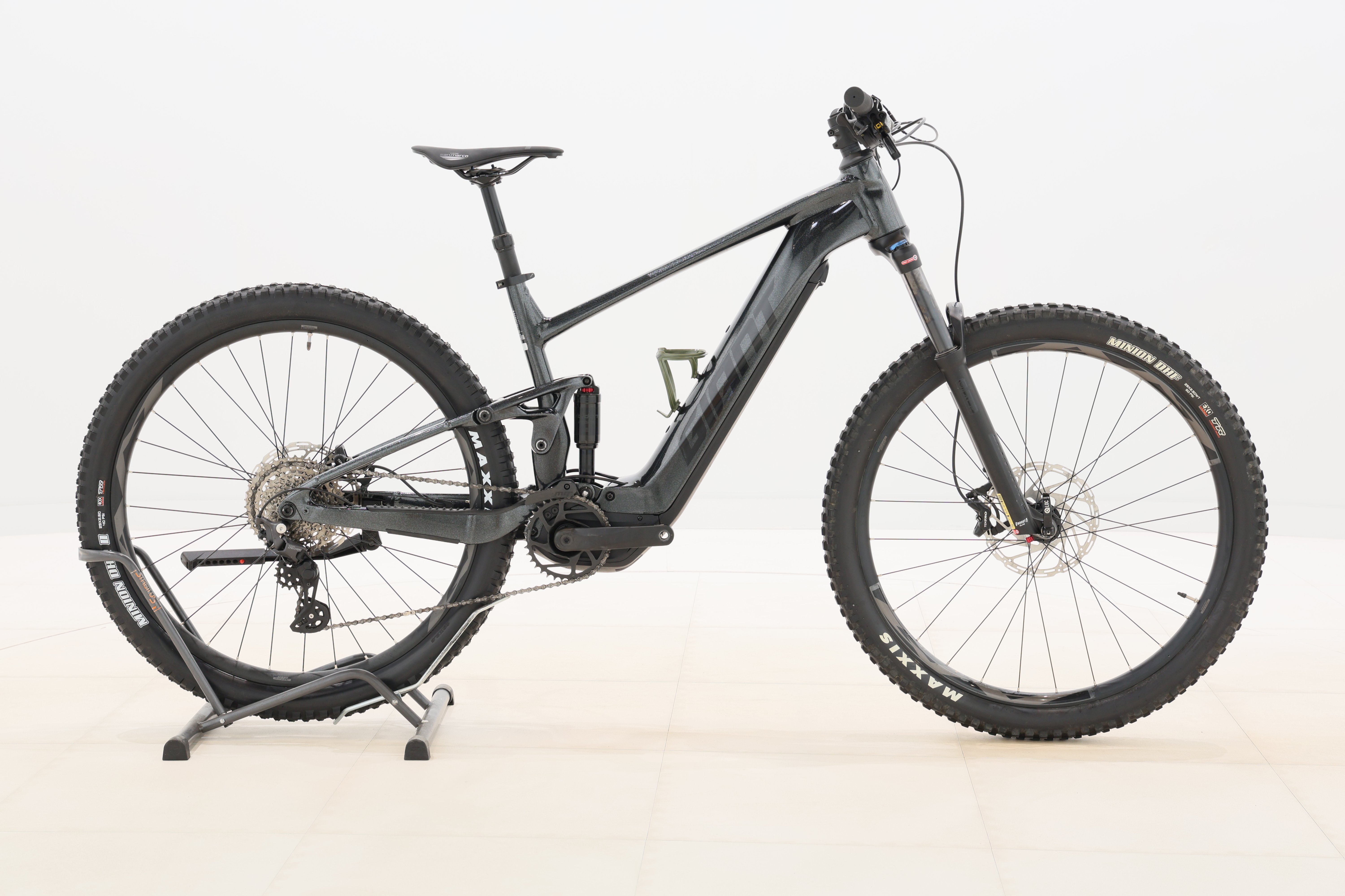 739ce864-c85b-4a20-82c5-5e53300564ff