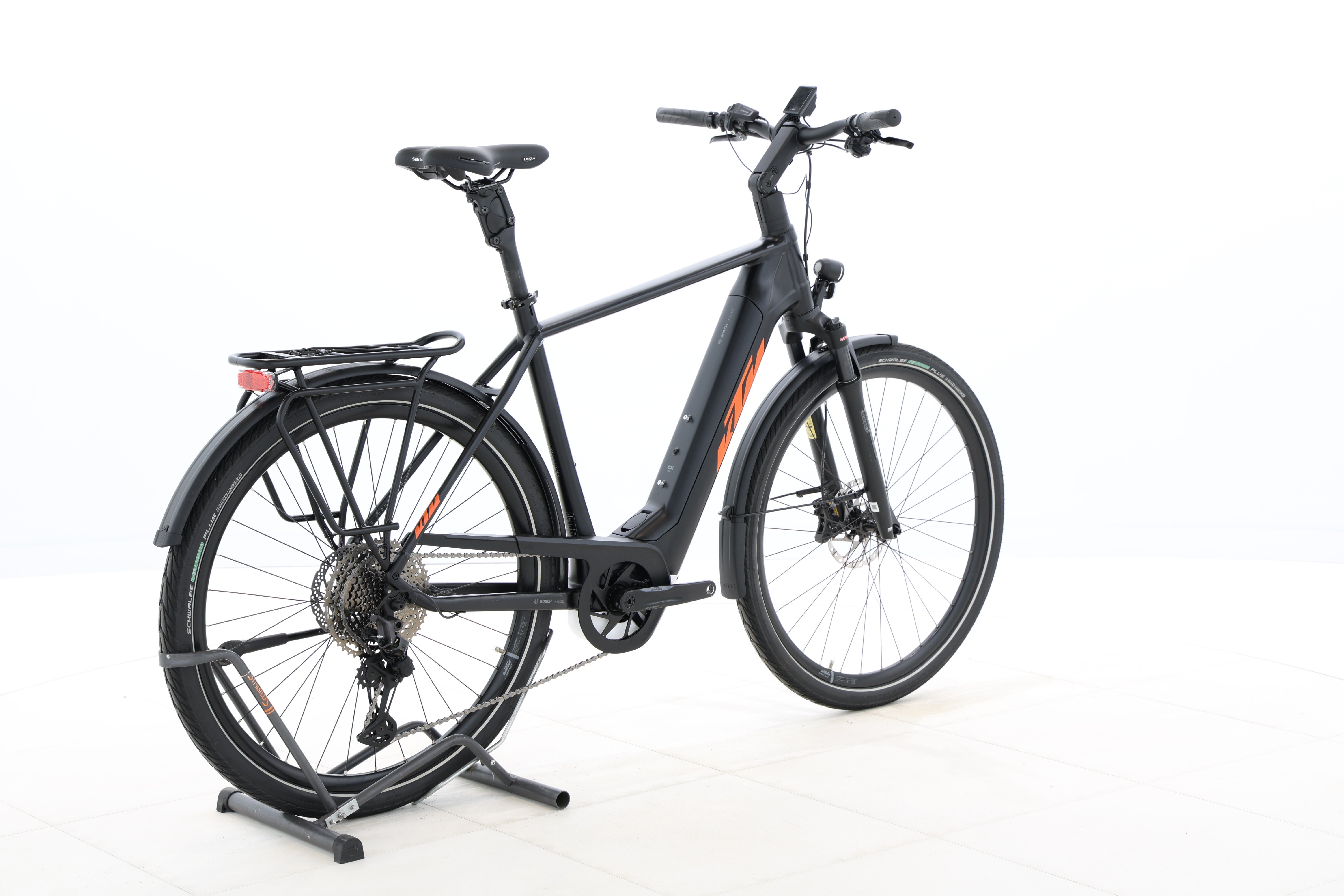 ef8ea439-a388-4c41-8aac-49596b08f14e