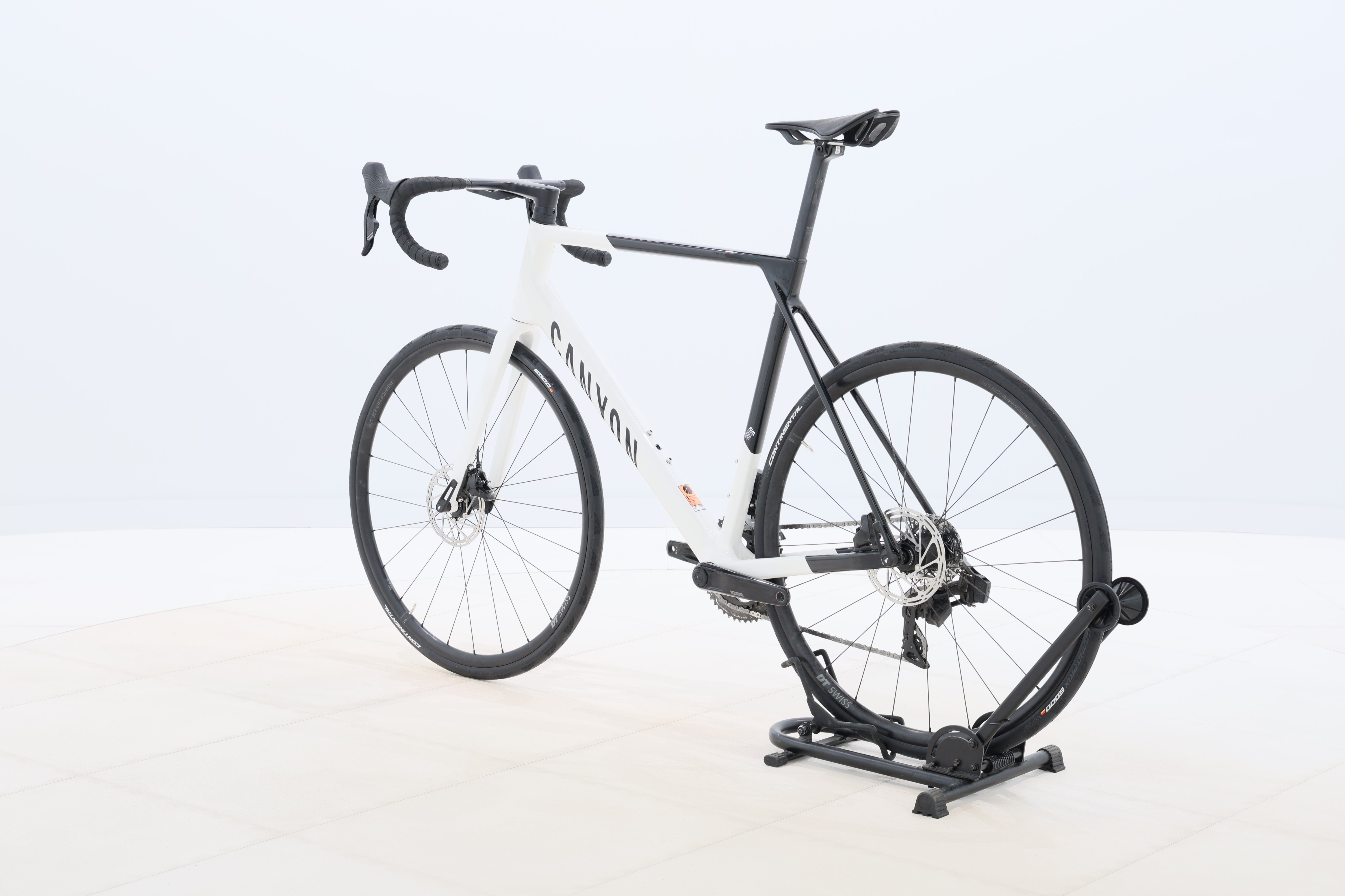 b9e3d21c-6c4a-4616-a6c2-825269287571