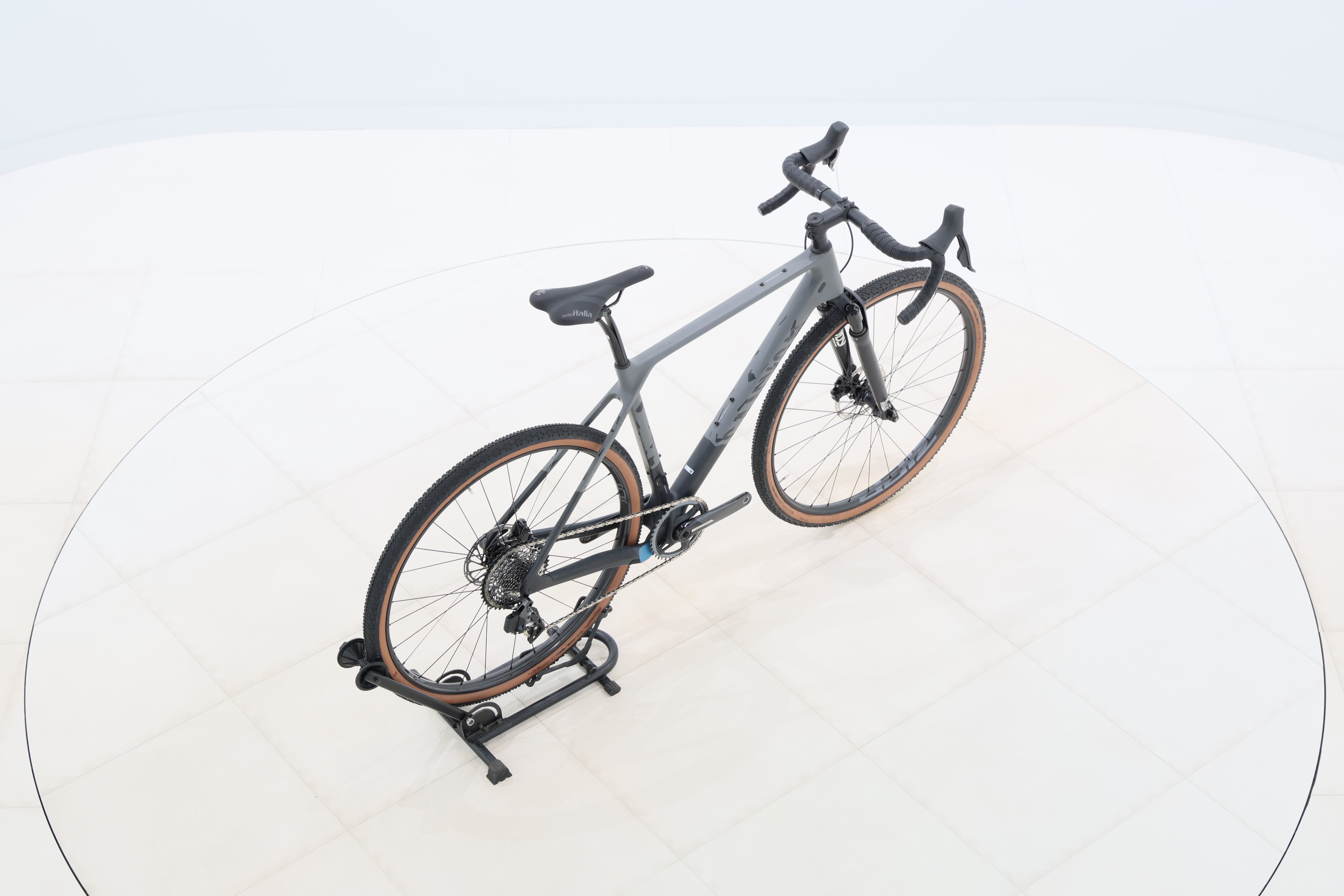 8e2db630-ad80-4ea7-83a3-b501cee38aac