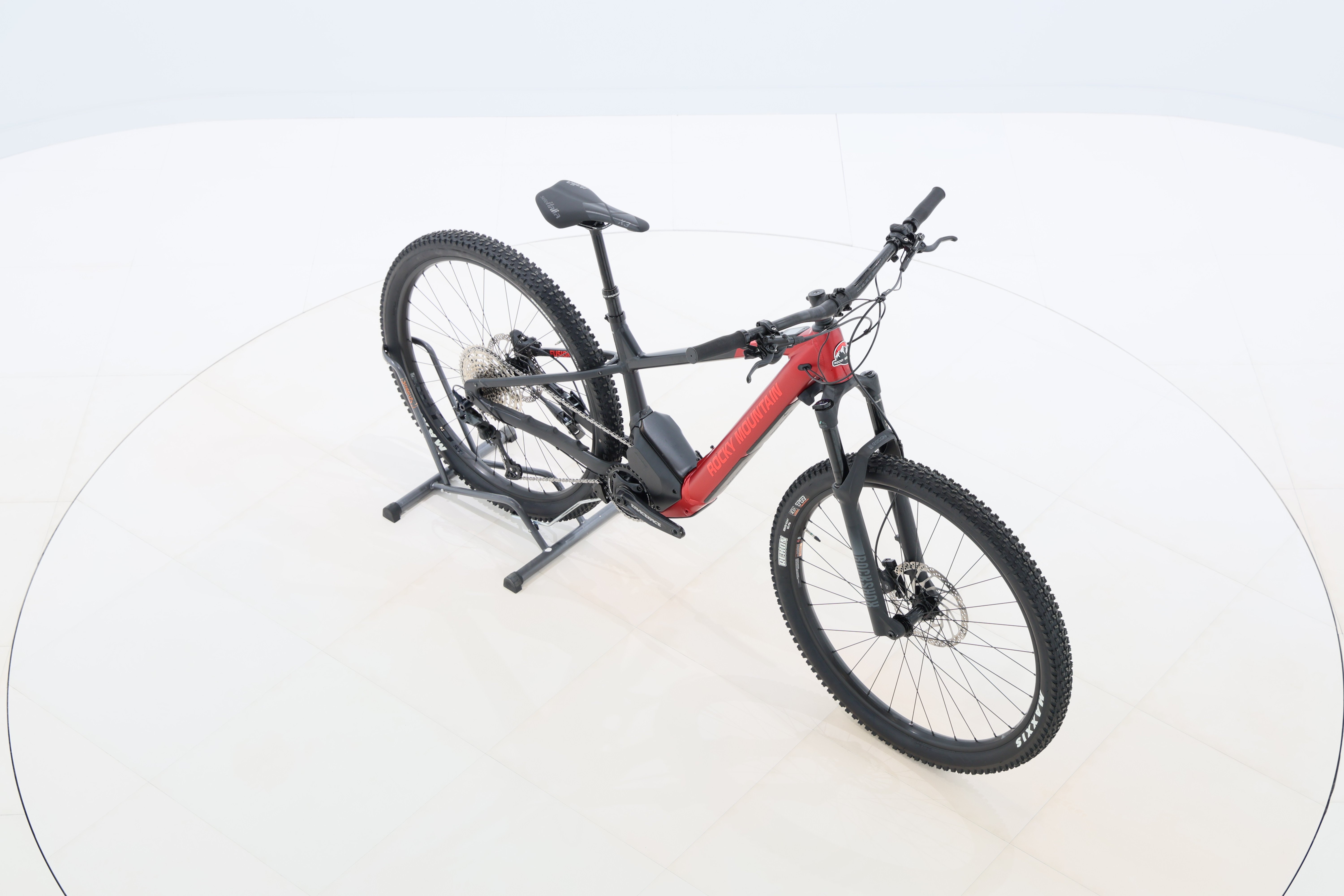 e41f9f19-62ae-4441-8697-7231a72c832b