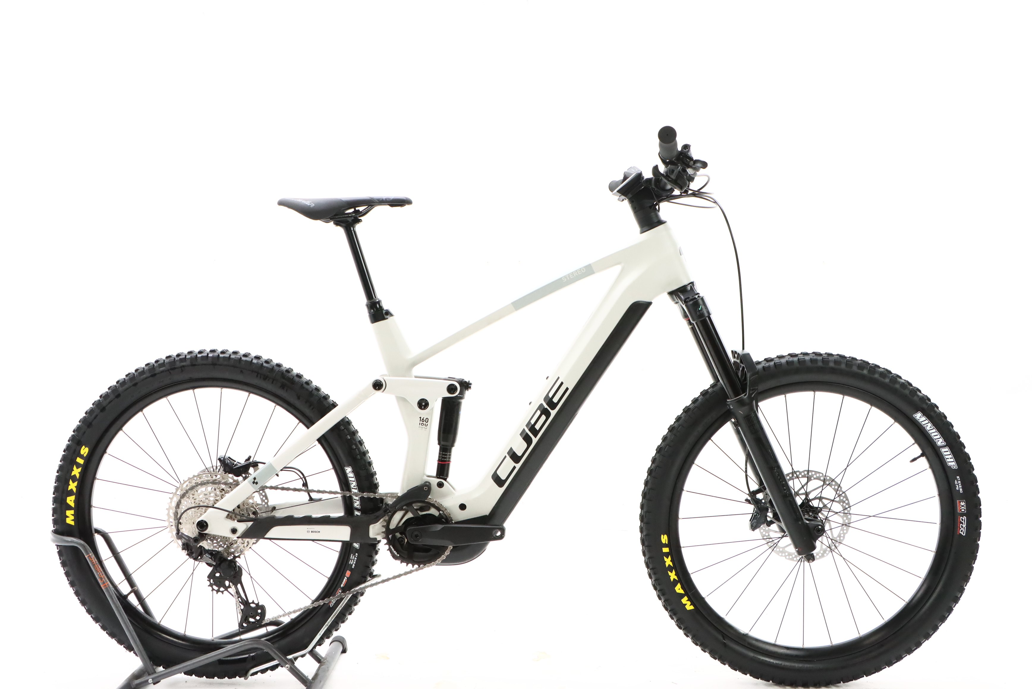 e53ee8df-c41e-46d5-86bf-b33473dc1cb3