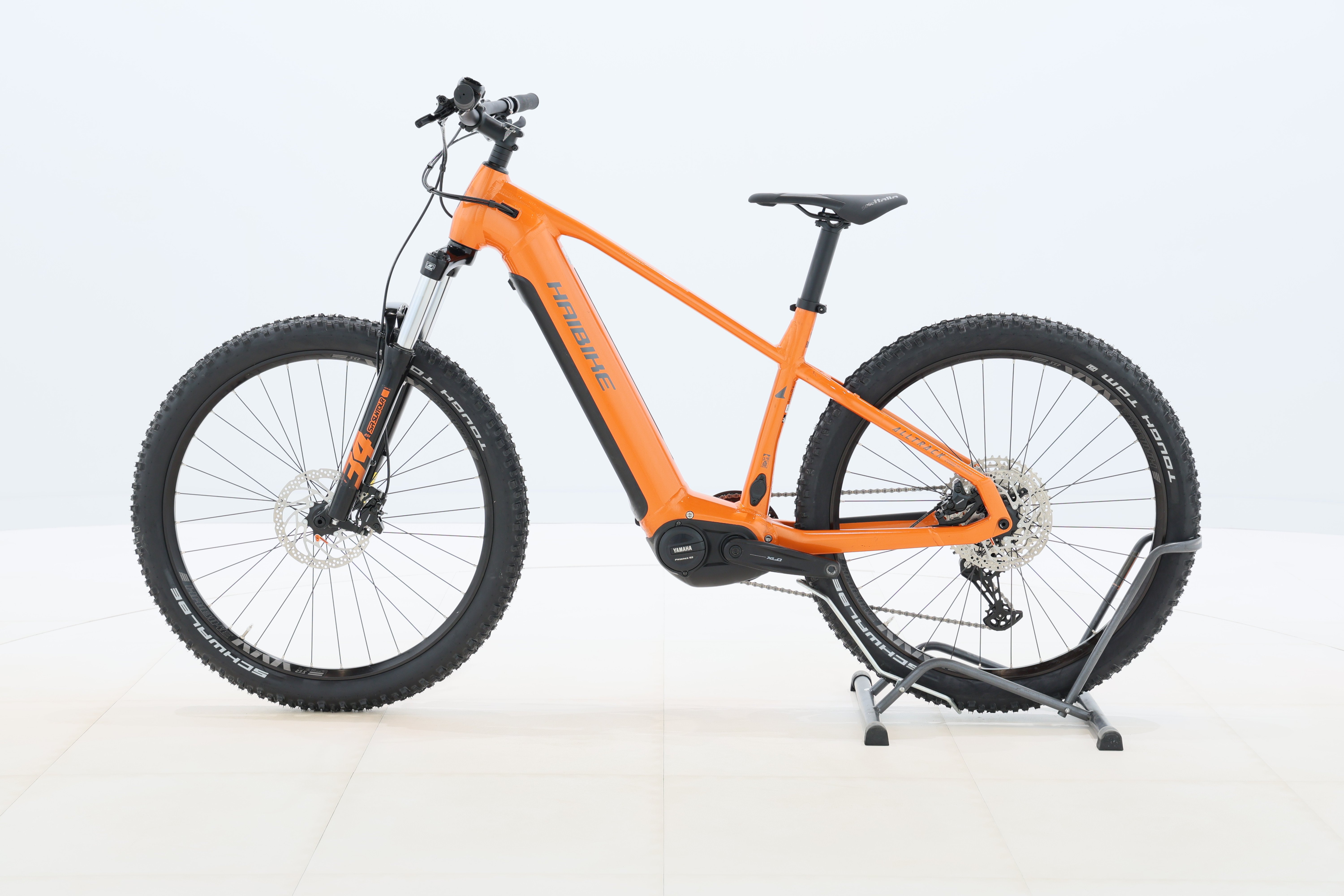 43eb55f3-3bf4-4b22-9120-31a399cbb43b