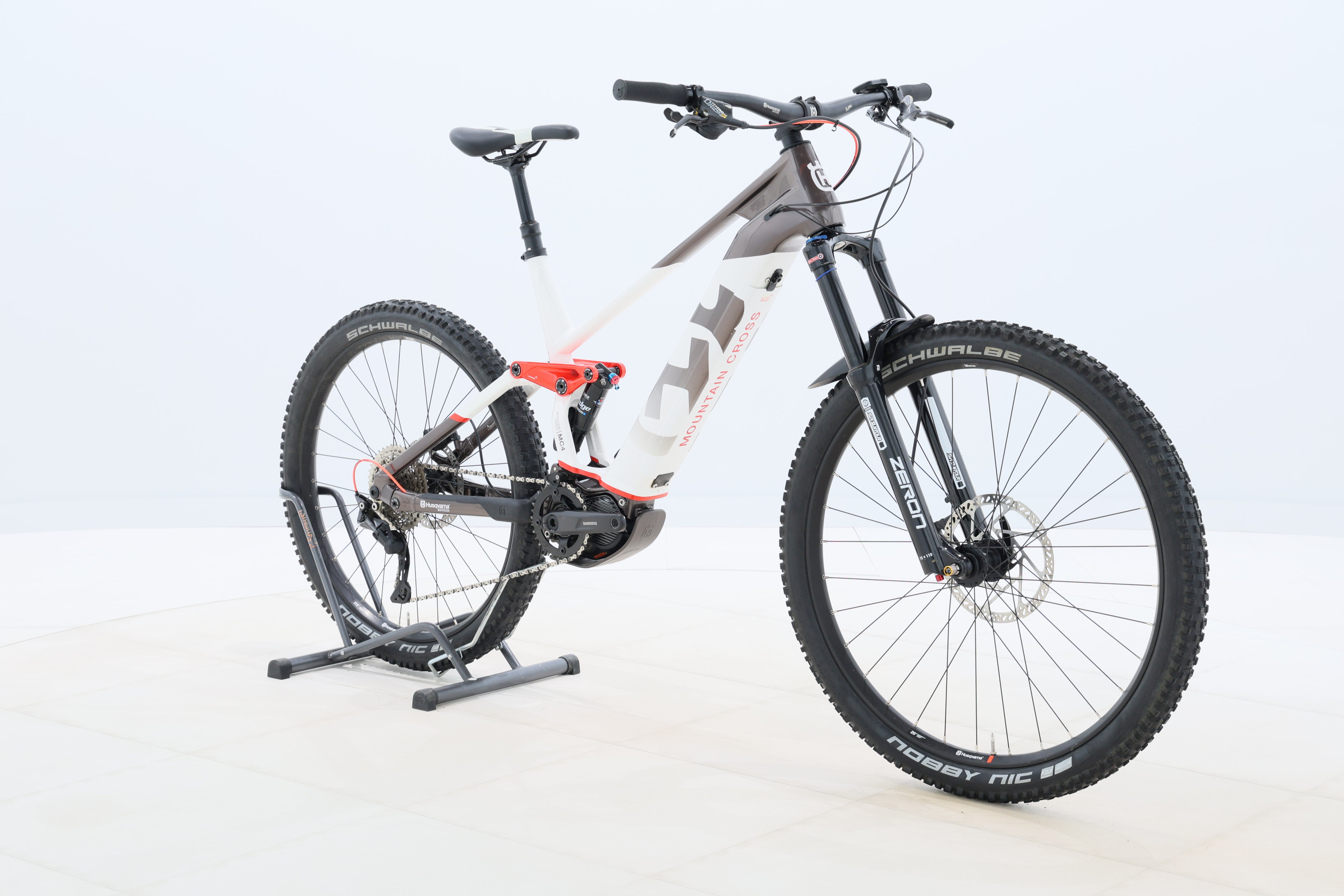 ee4311eb-0e04-440e-92aa-d199522671a6