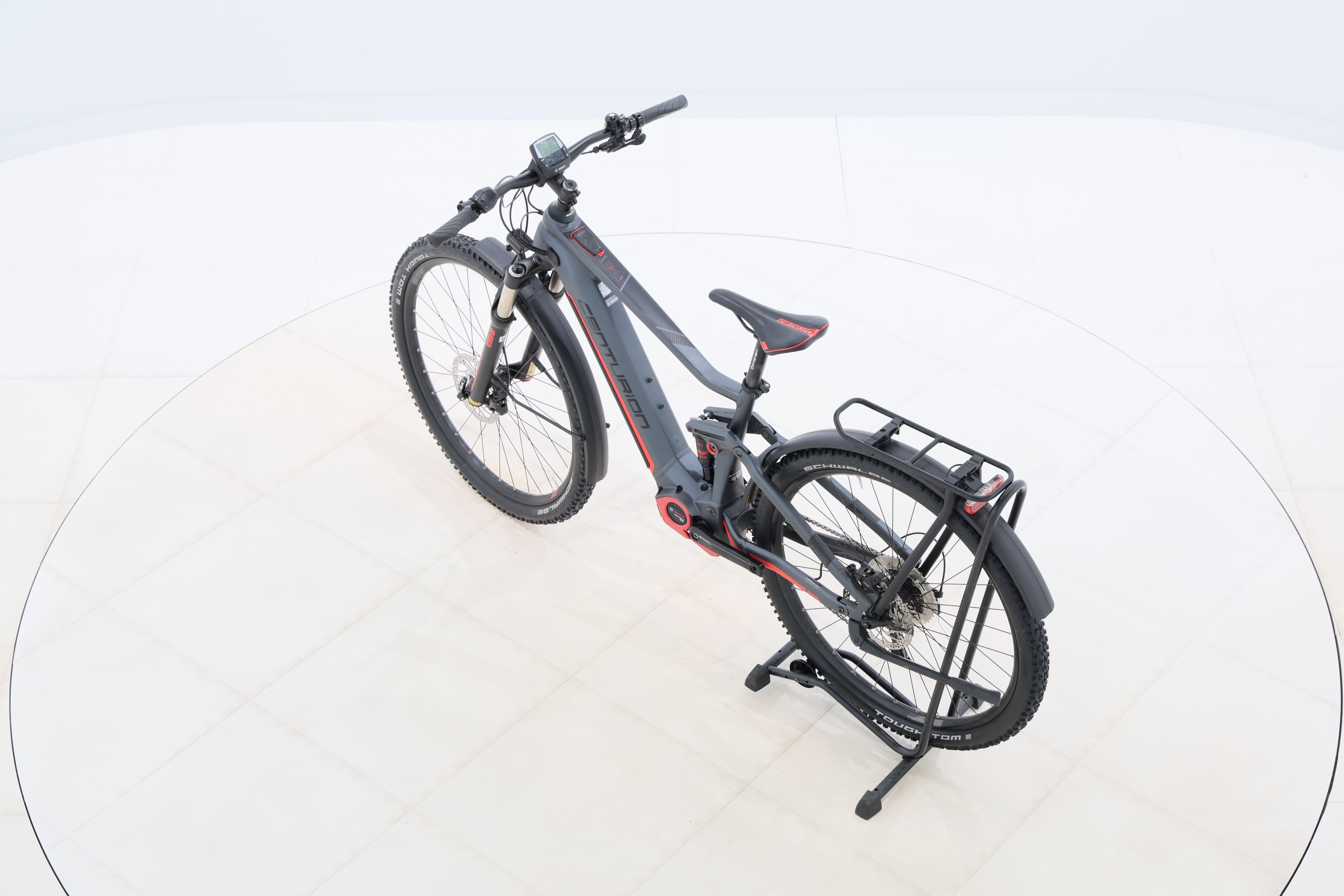 af9b8452-0d38-4dbb-aeb0-3897e3f17745