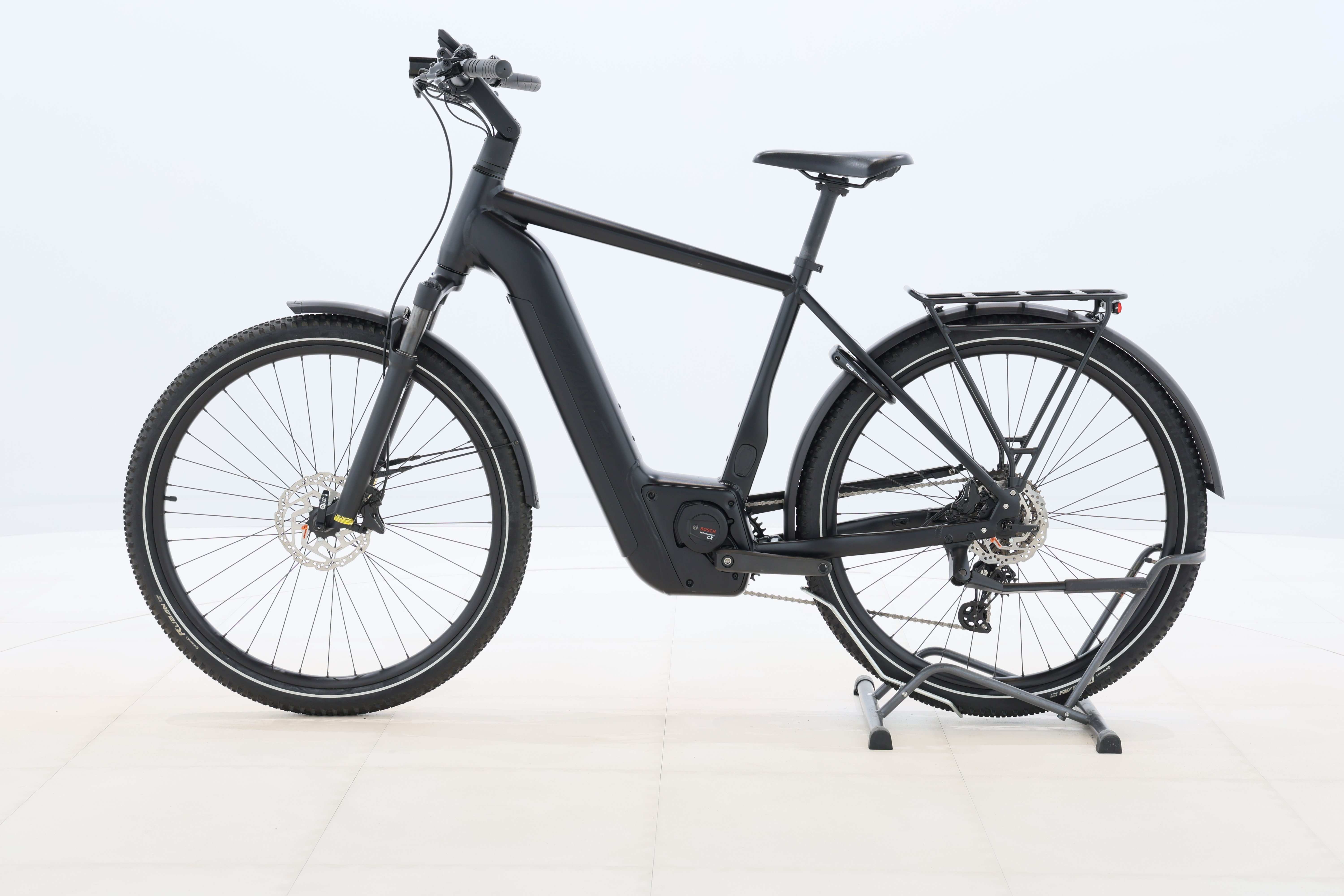 f06de628-4798-4123-9cd6-f63066cb2c5f