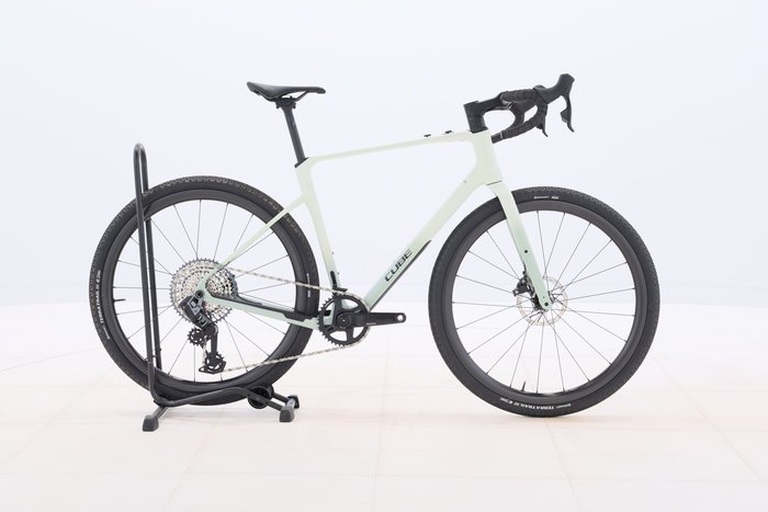 Cube NUROAD C:62 EX 2025