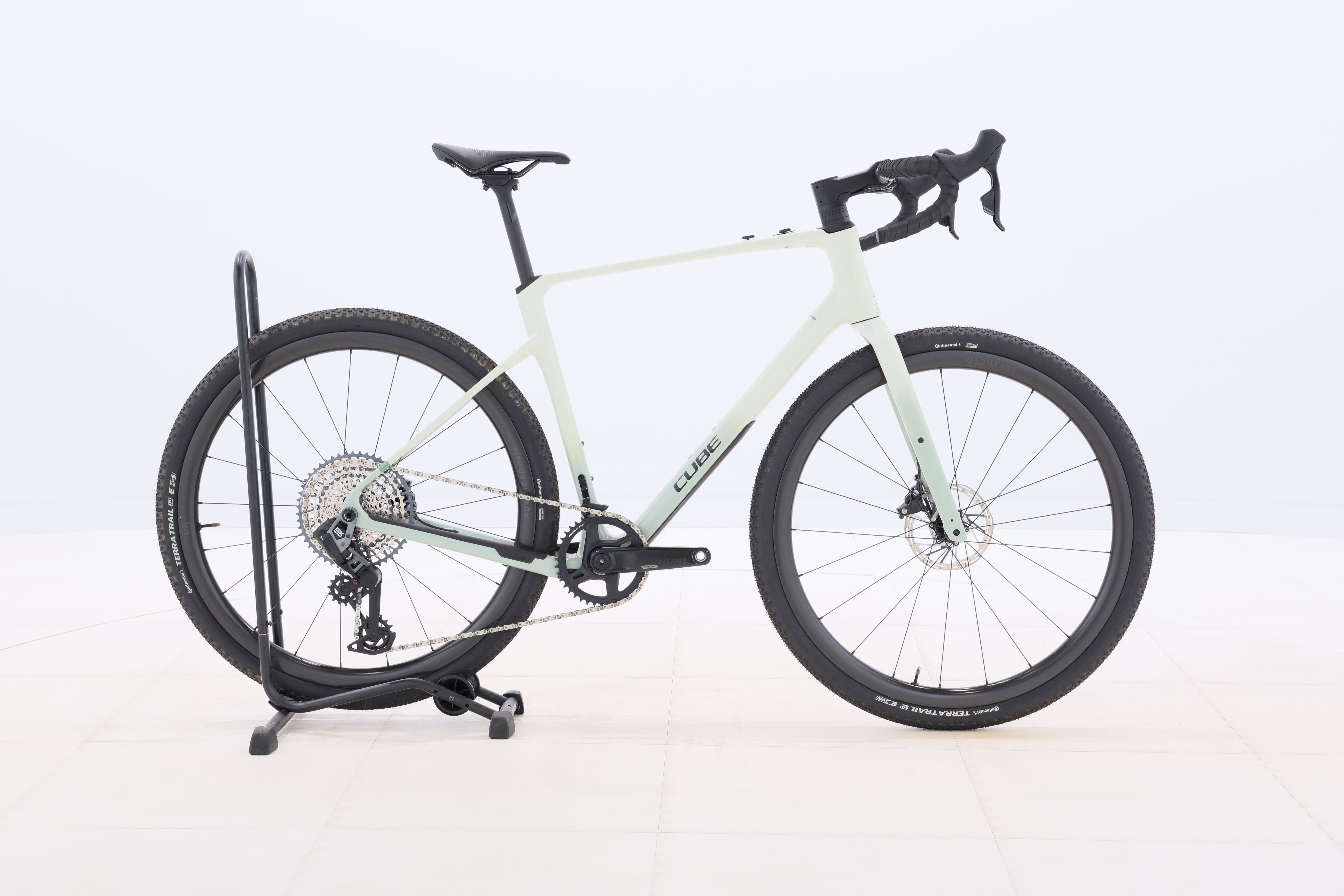 f619ebd2-5753-4aee-a360-930b39d4fad0