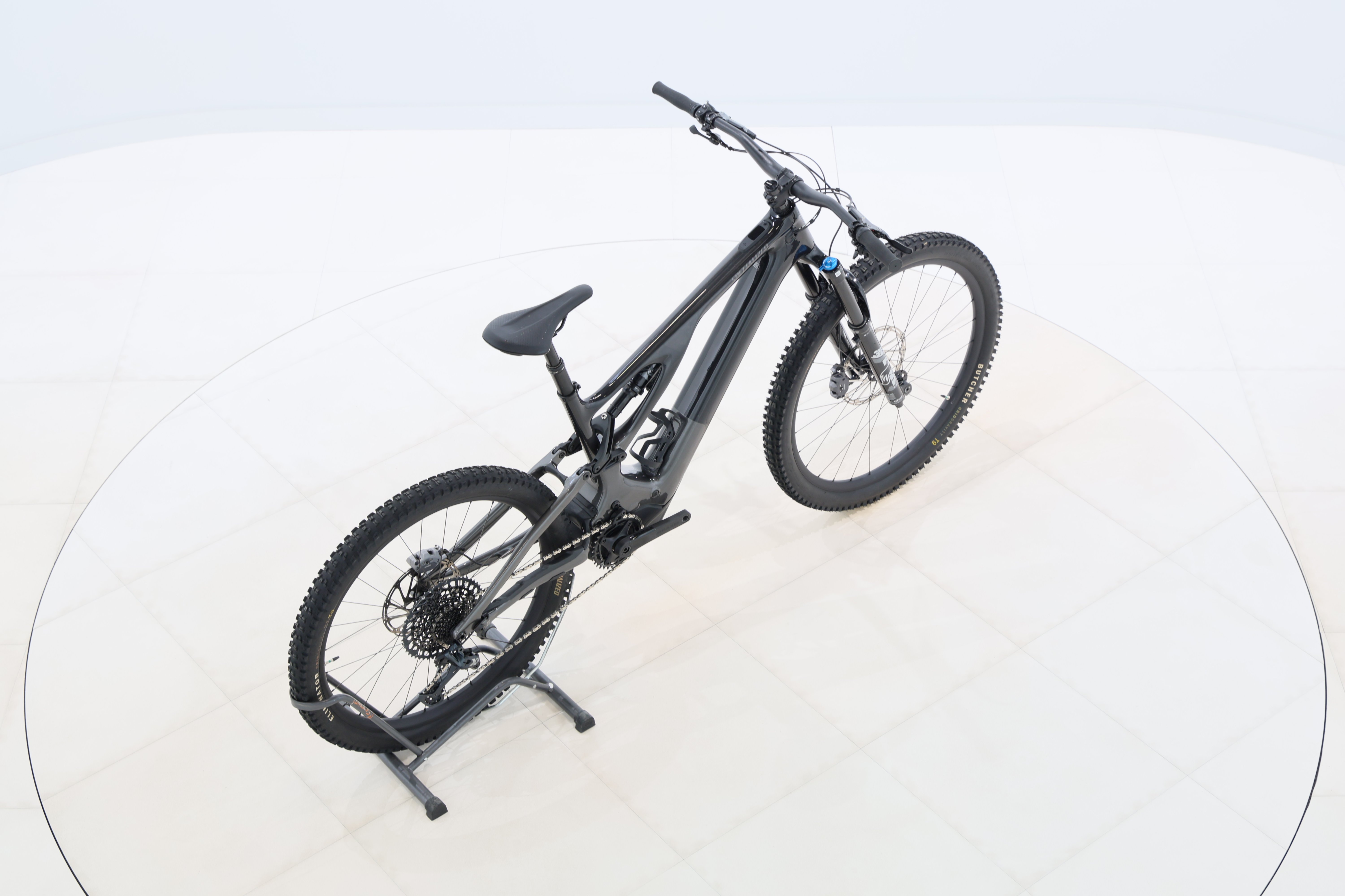 1b7ae602-0d61-43df-bb3c-82210403ecec