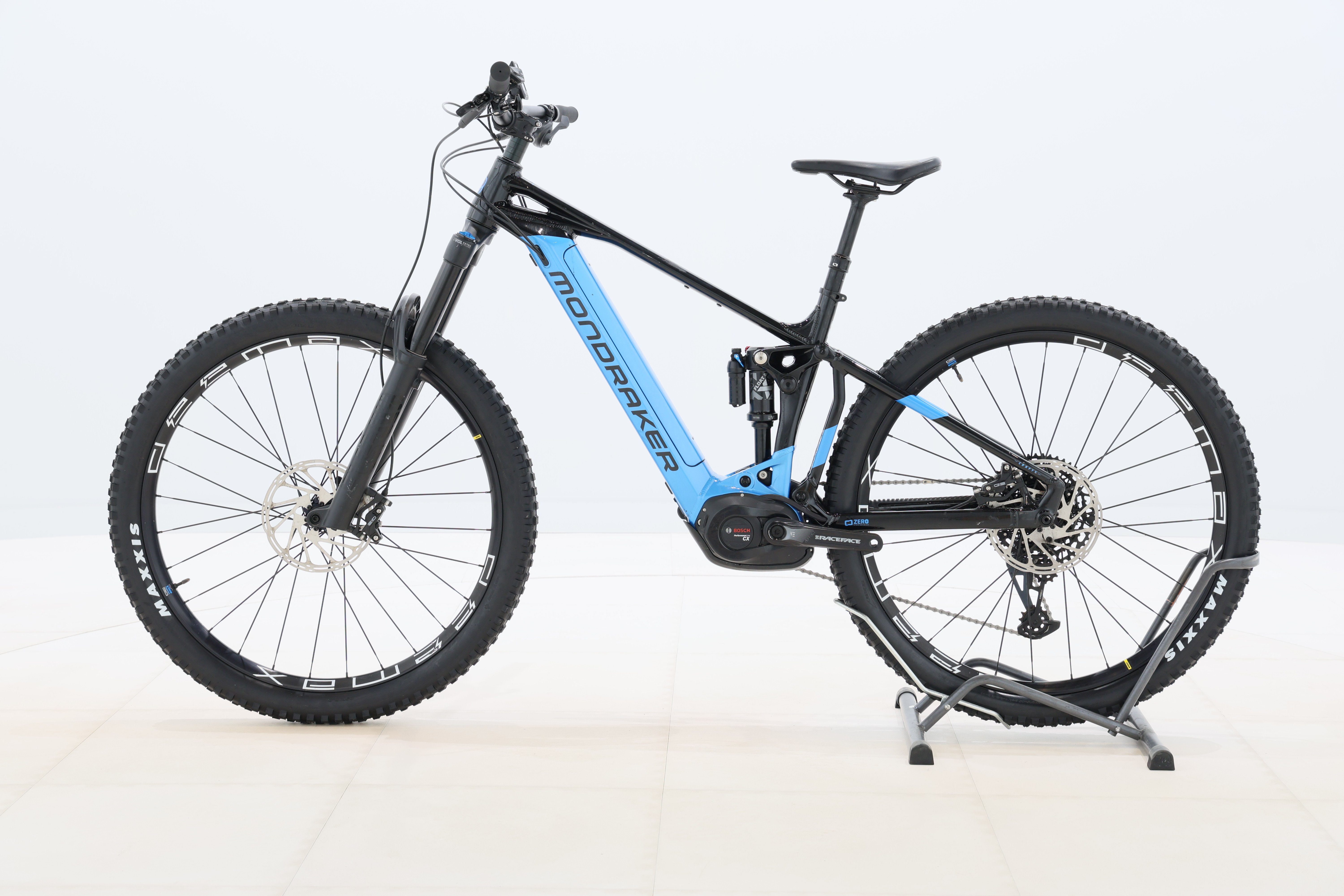 1938ab15-8a29-4631-879c-9eb6371ed3ab