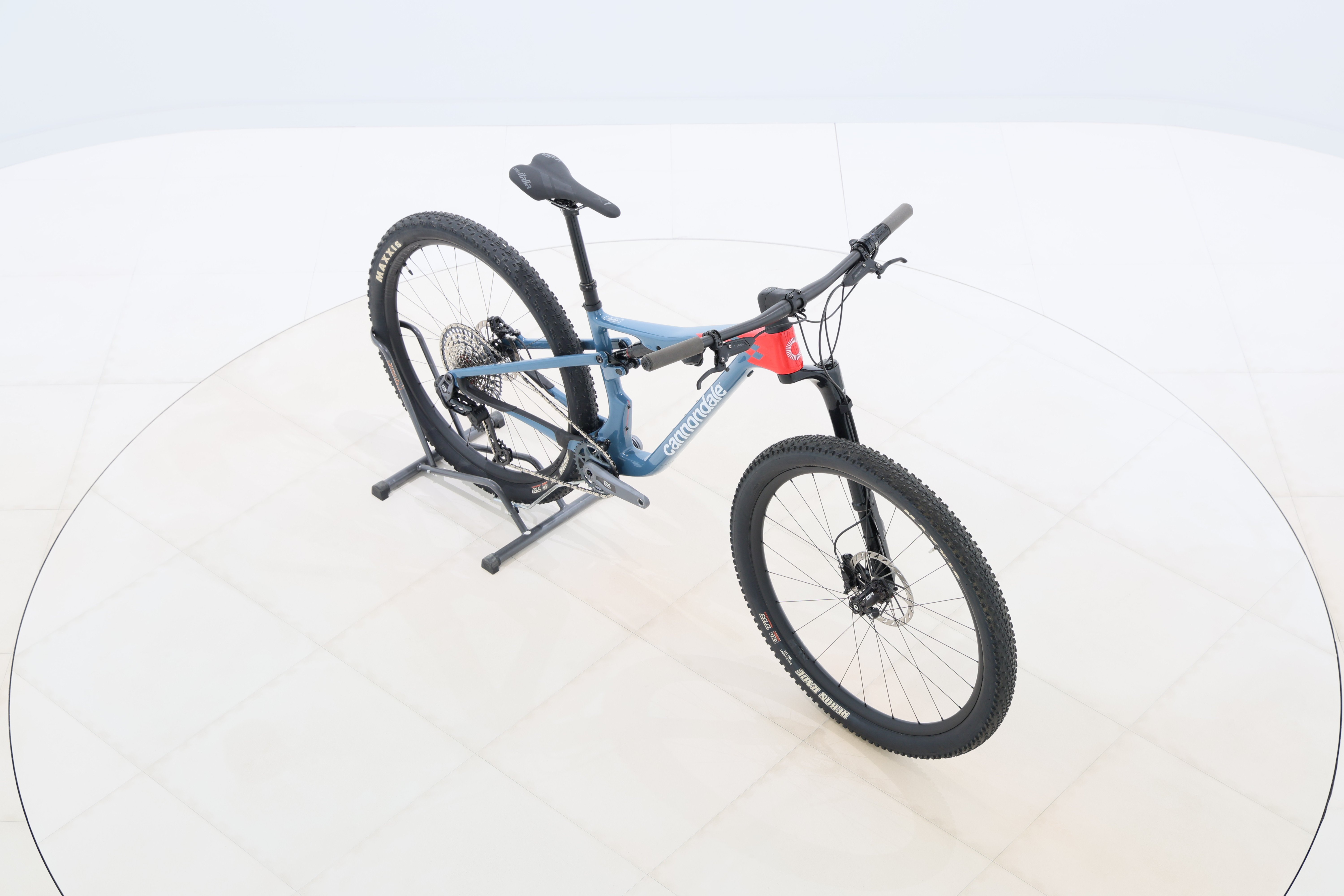 d4698d03-8e4c-4e90-aeca-3c828c8e3055