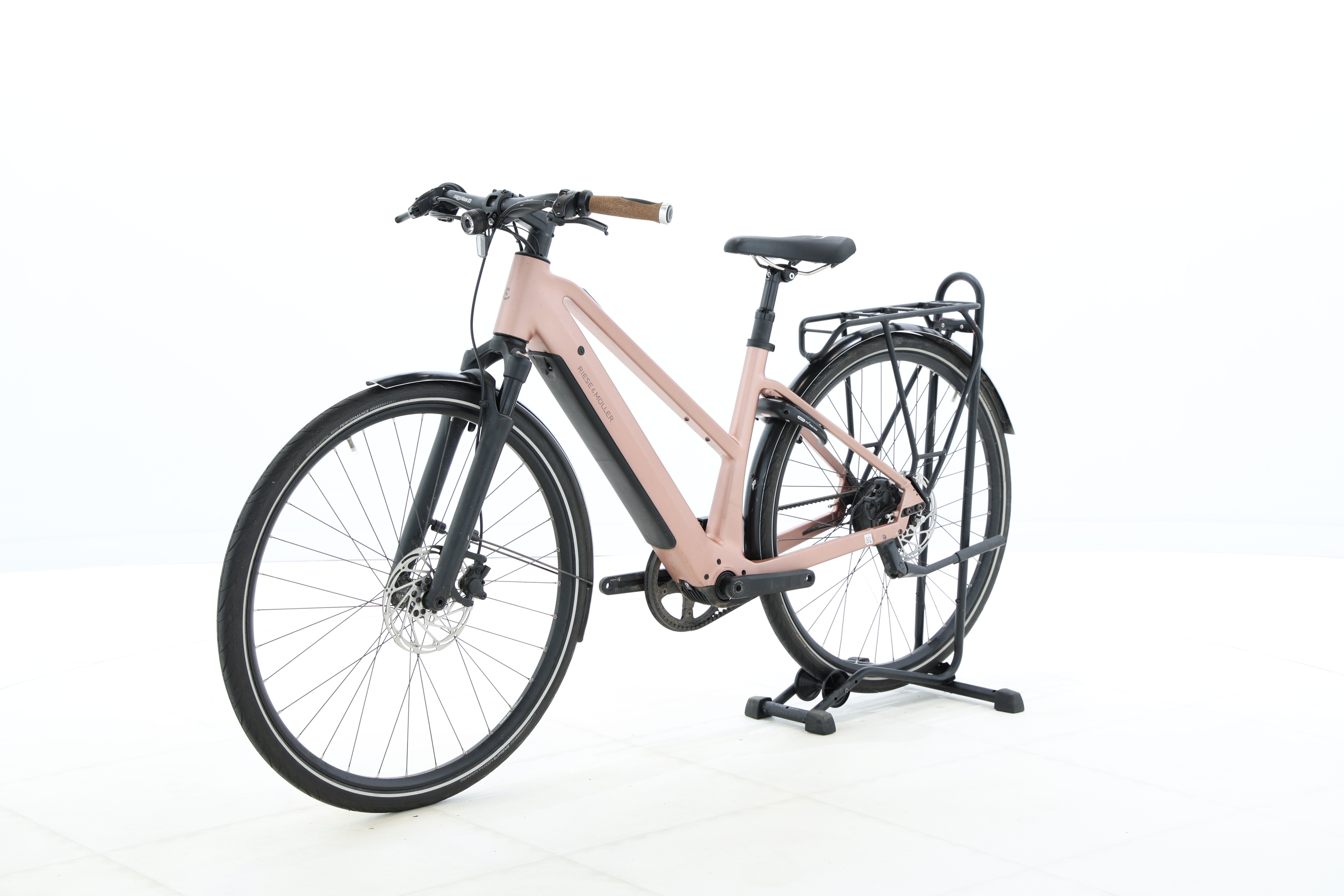 cb087a92-8ab2-4b64-9a93-a6e00ff1e0ff